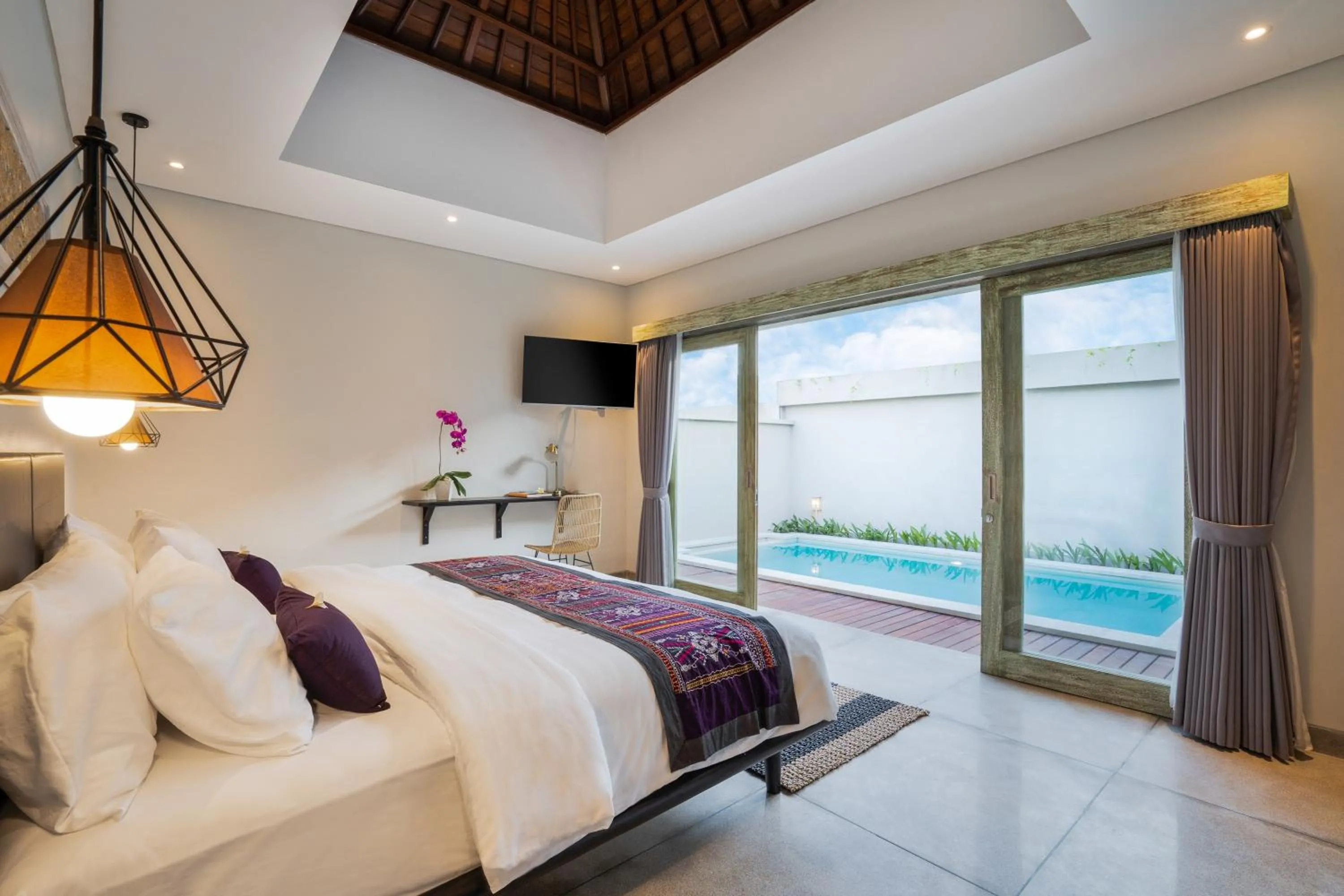 Bed in La Numa Villas Canggu
