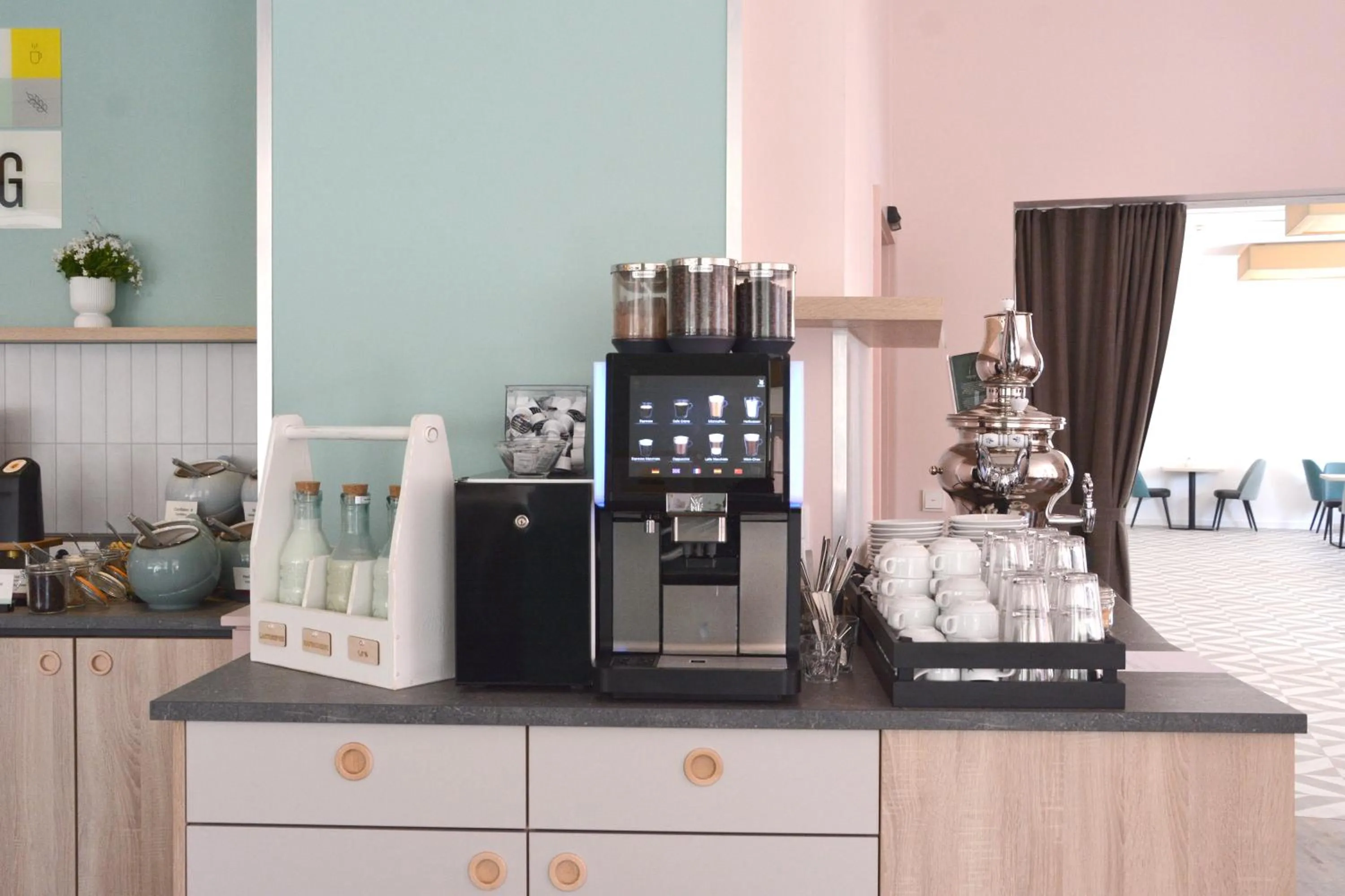 Breakfast in Hotel Continental Frankfurt