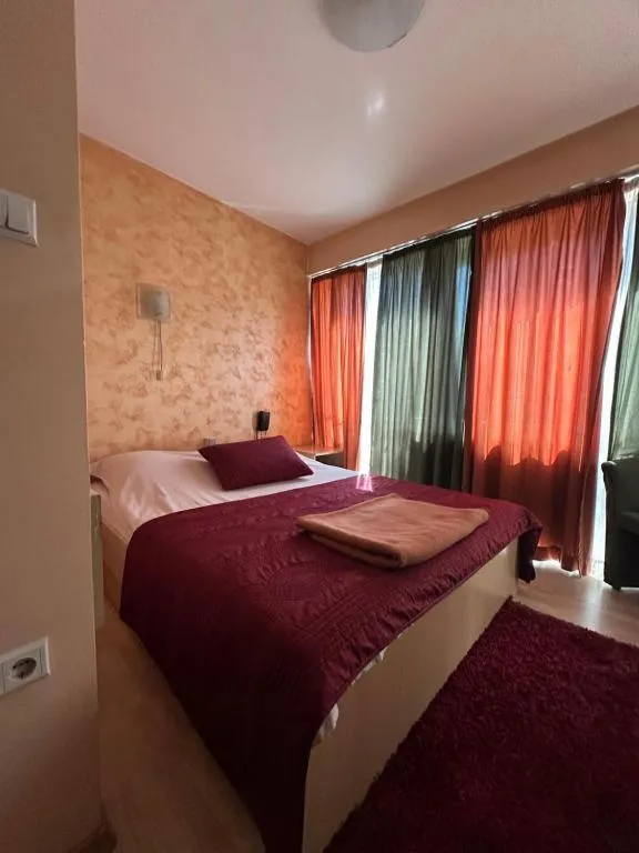 Bed in Hotel Brkić Sarajevo Airport - Free Parking