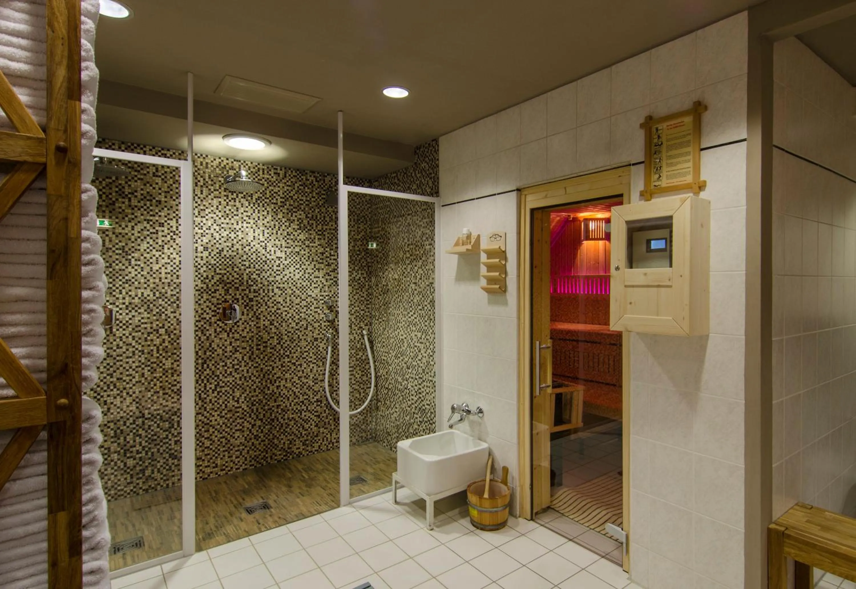 Fitness centre/facilities in Holiday Inn Munich Unterhaching by IHG