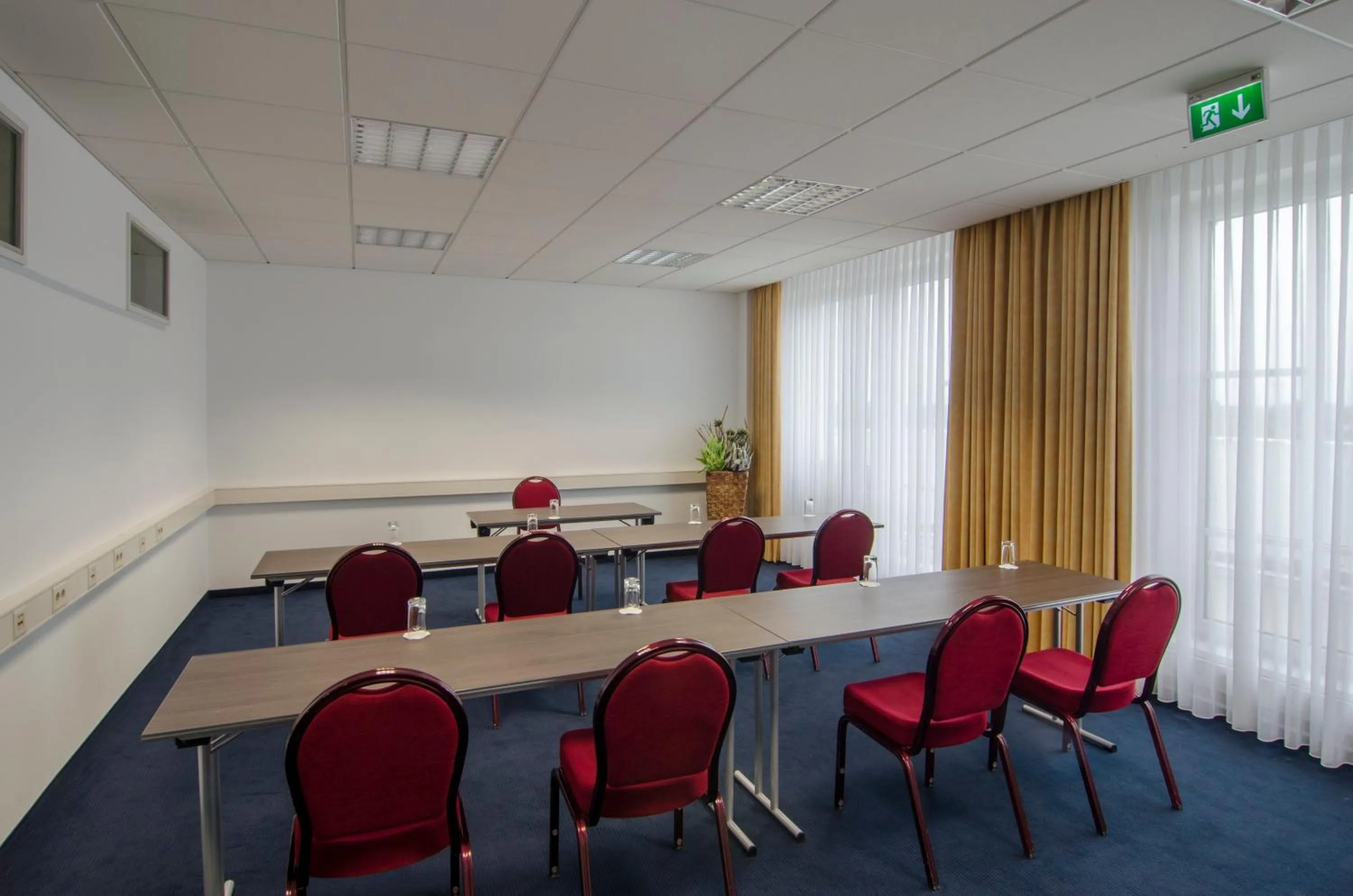 Meeting/conference room in Holiday Inn Munich Unterhaching by IHG