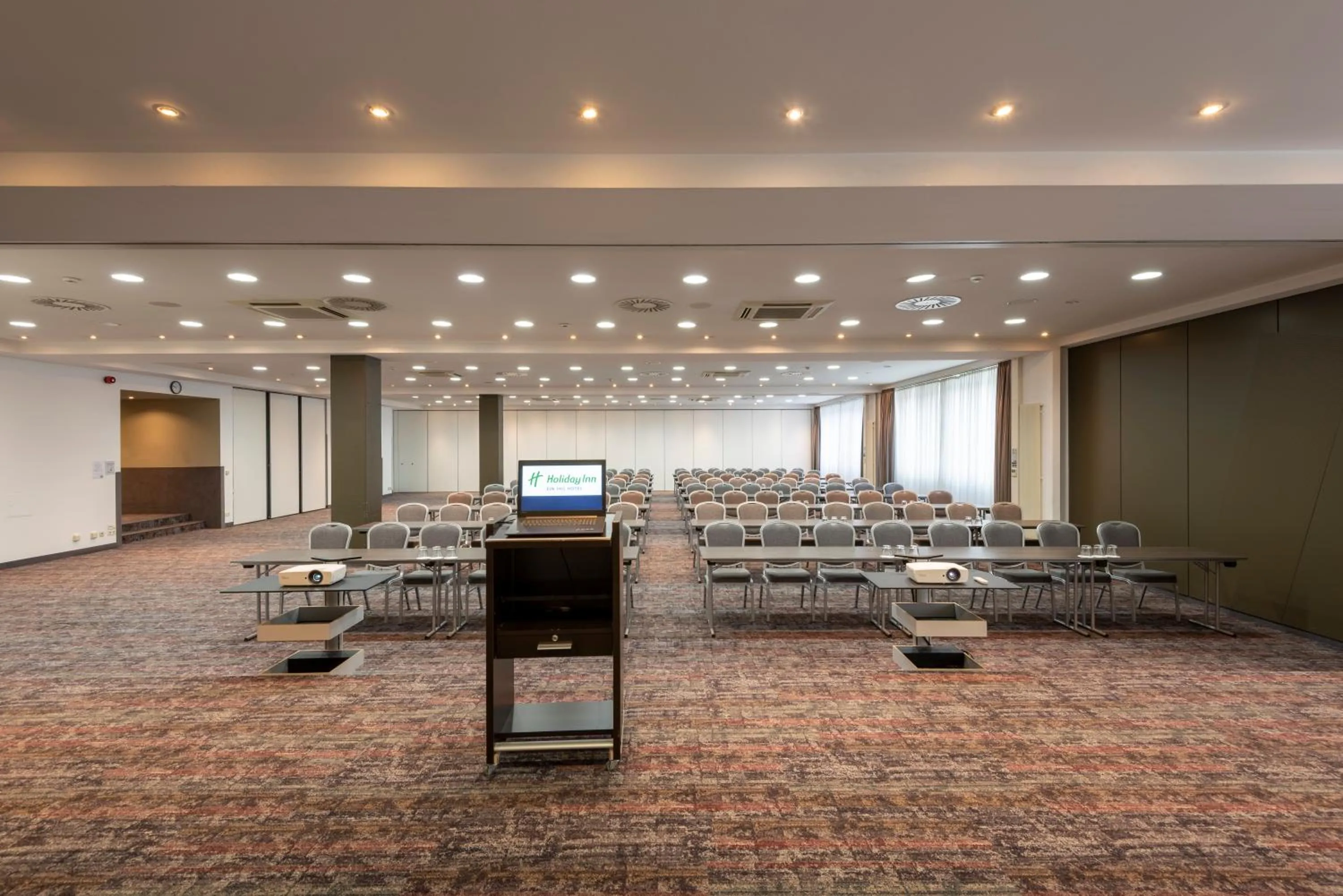 Meeting/conference room in Holiday Inn Munich Unterhaching by IHG