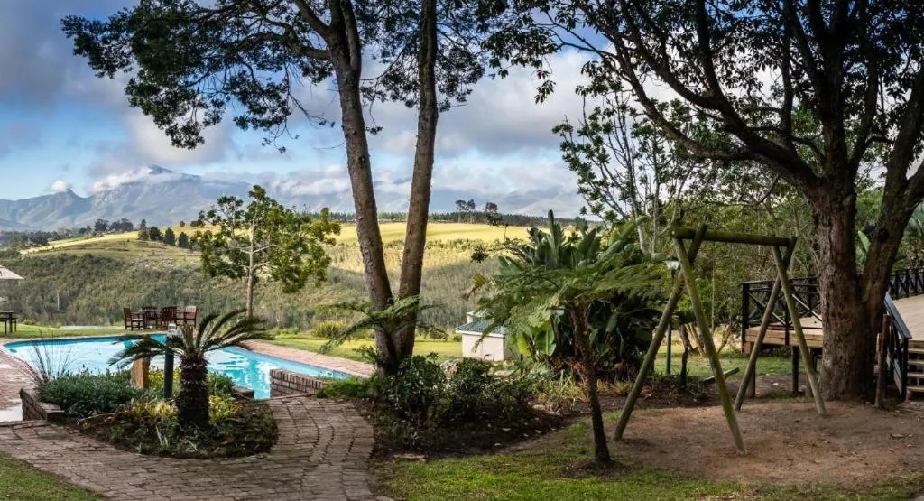 Garden in Far Hills Country Hotel