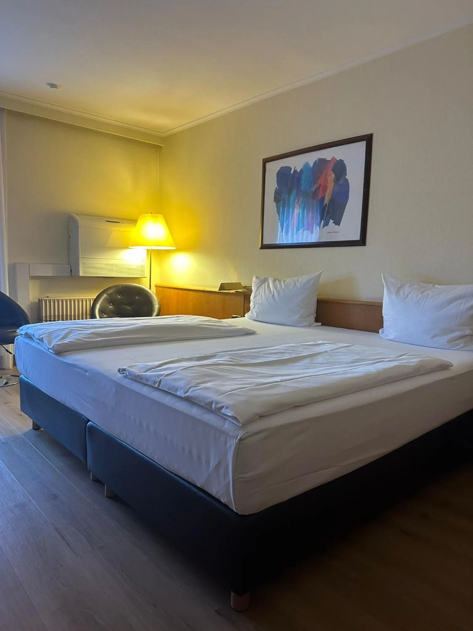 Photo of the whole room, Bed in Michel Hotel Landshut Kaiserhof an der Isar