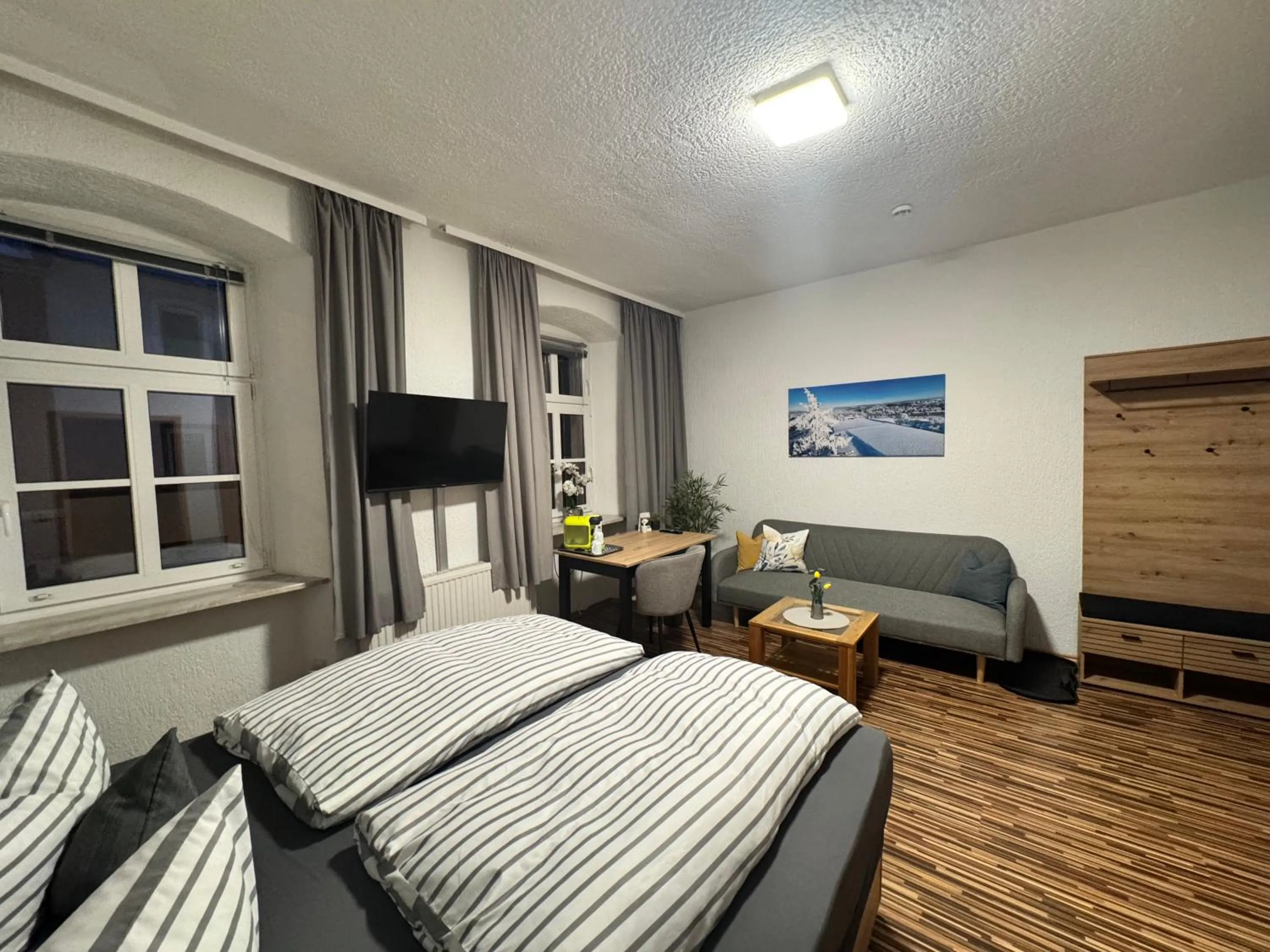 Photo of the whole room, Bed in Gasthof Hotel Bräustübl und Haus Boutique