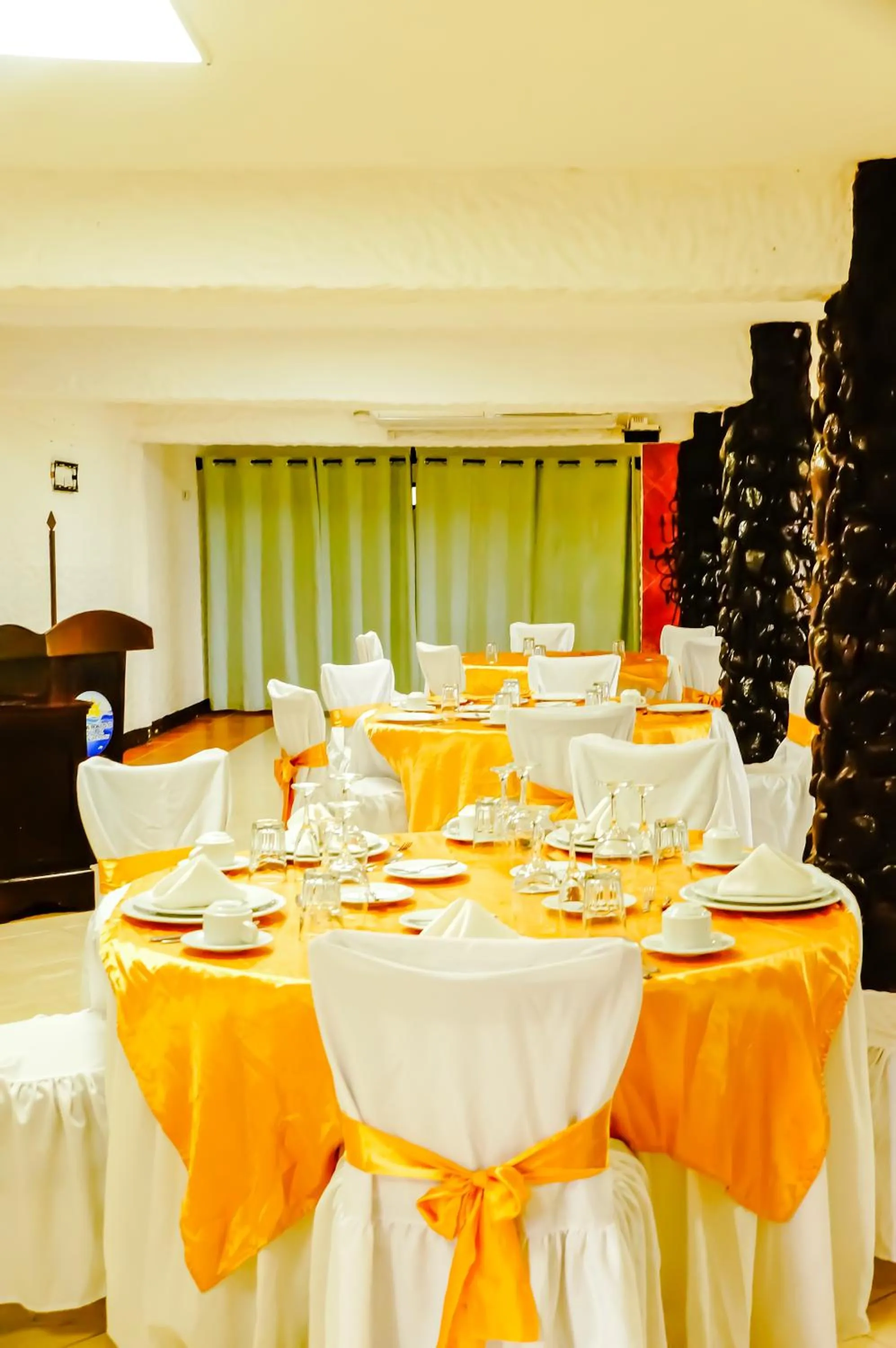 Restaurant/places to eat in Hotel Mi Paraíso Río Dulce