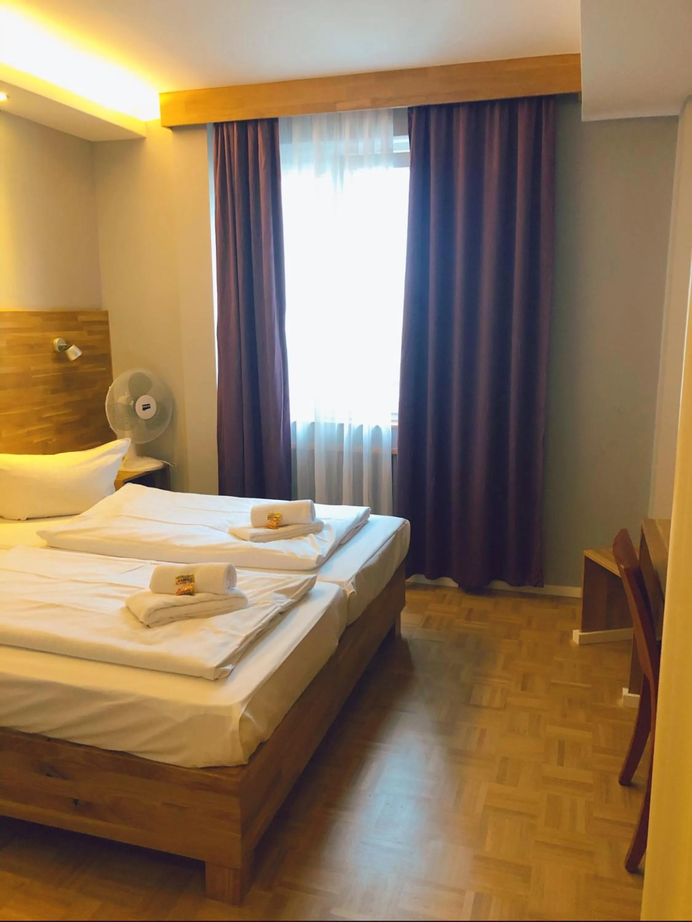 Decorative detail, Bed in Hotel Residenz Duesseldorf