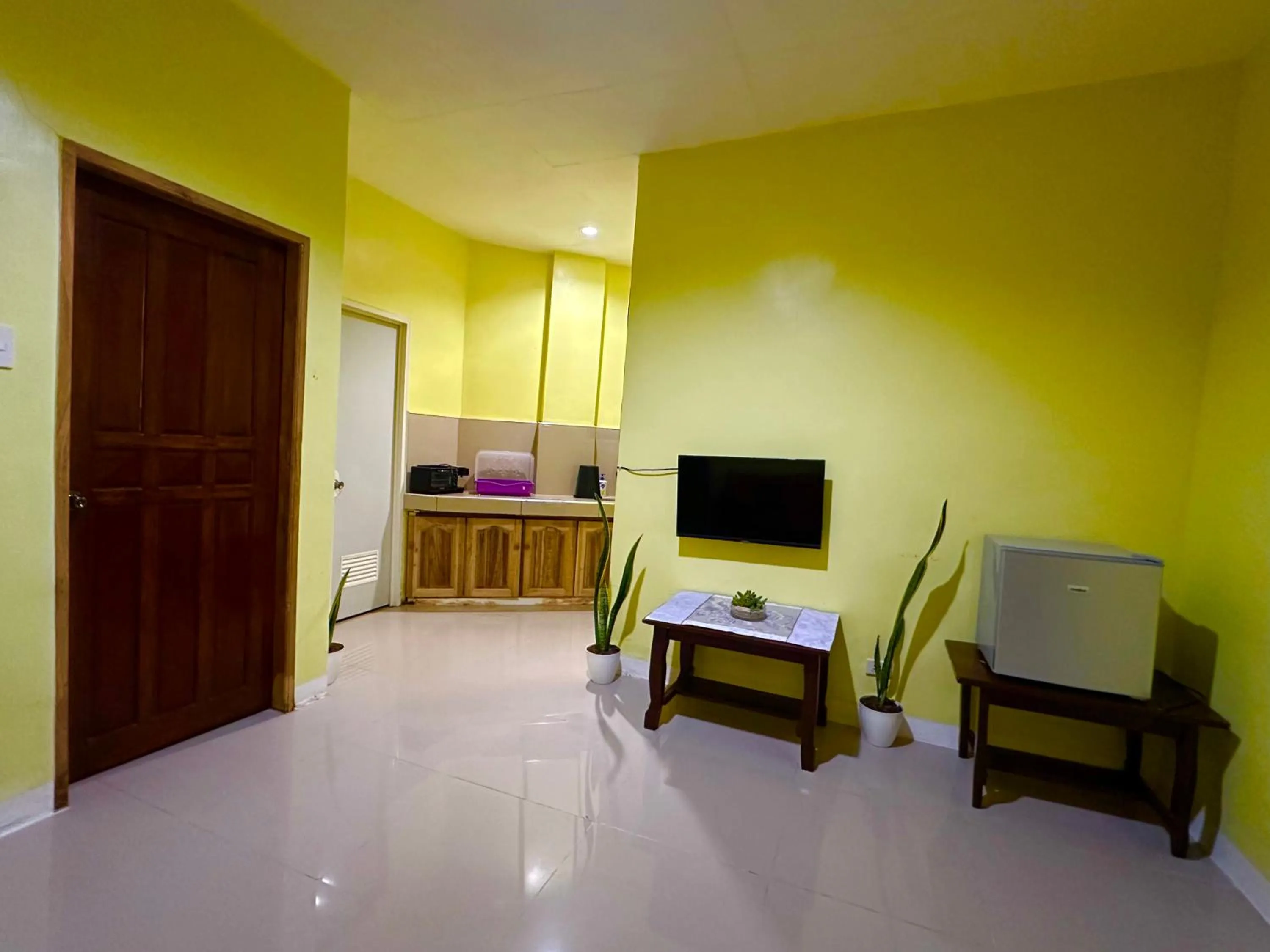 Rozay Travellers Inn