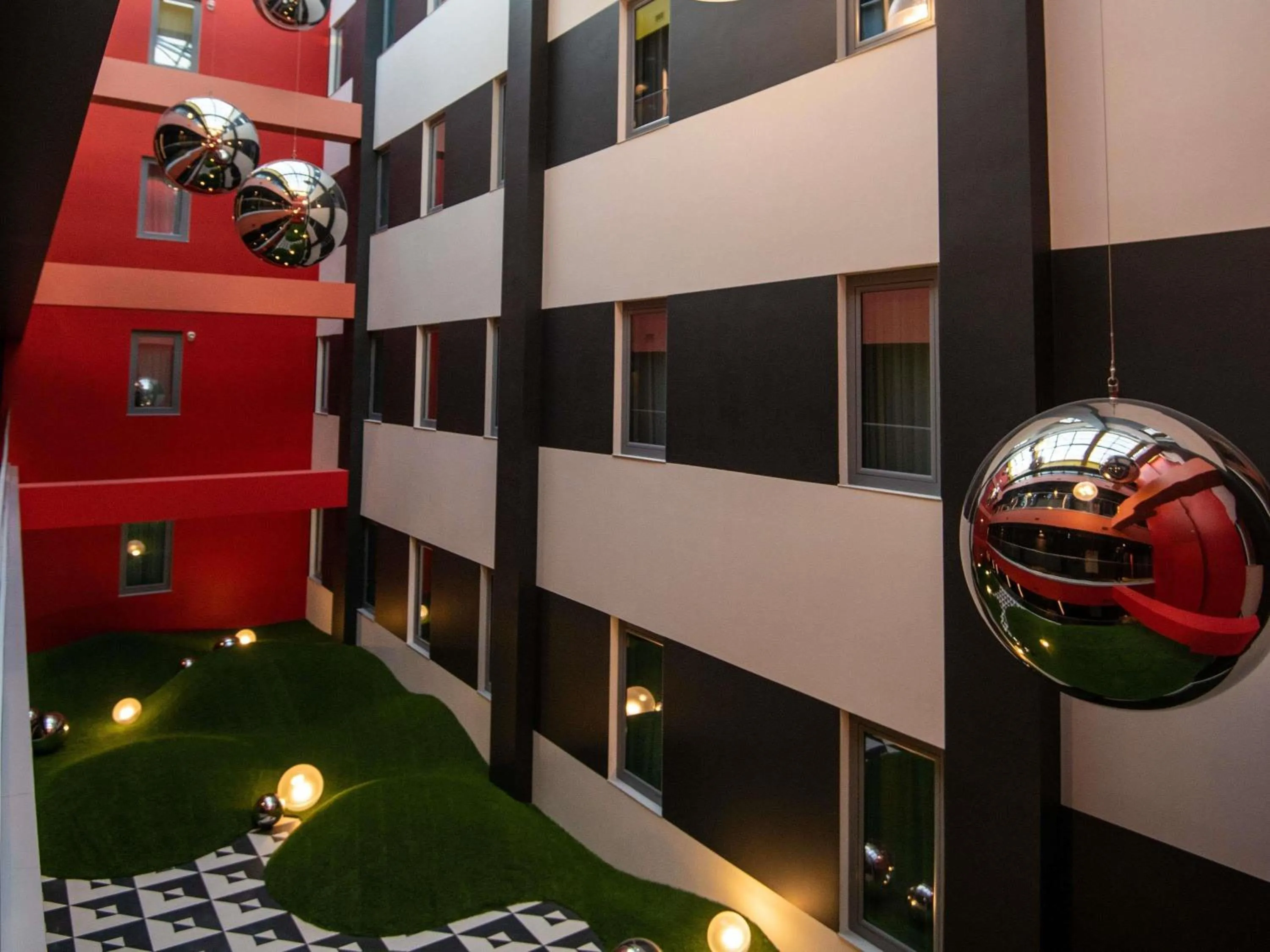 Bedroom in ibis Baku City