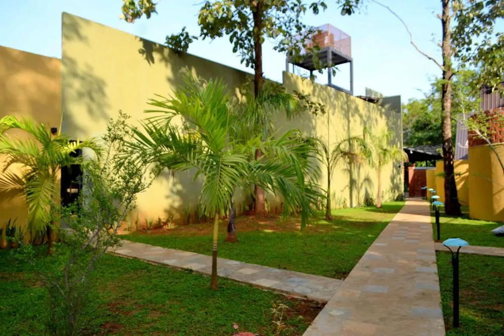 Garden in Kottawatta River Bank Resort