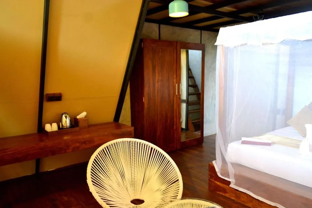 TV and multimedia, Bed in Kottawatta River Bank Resort