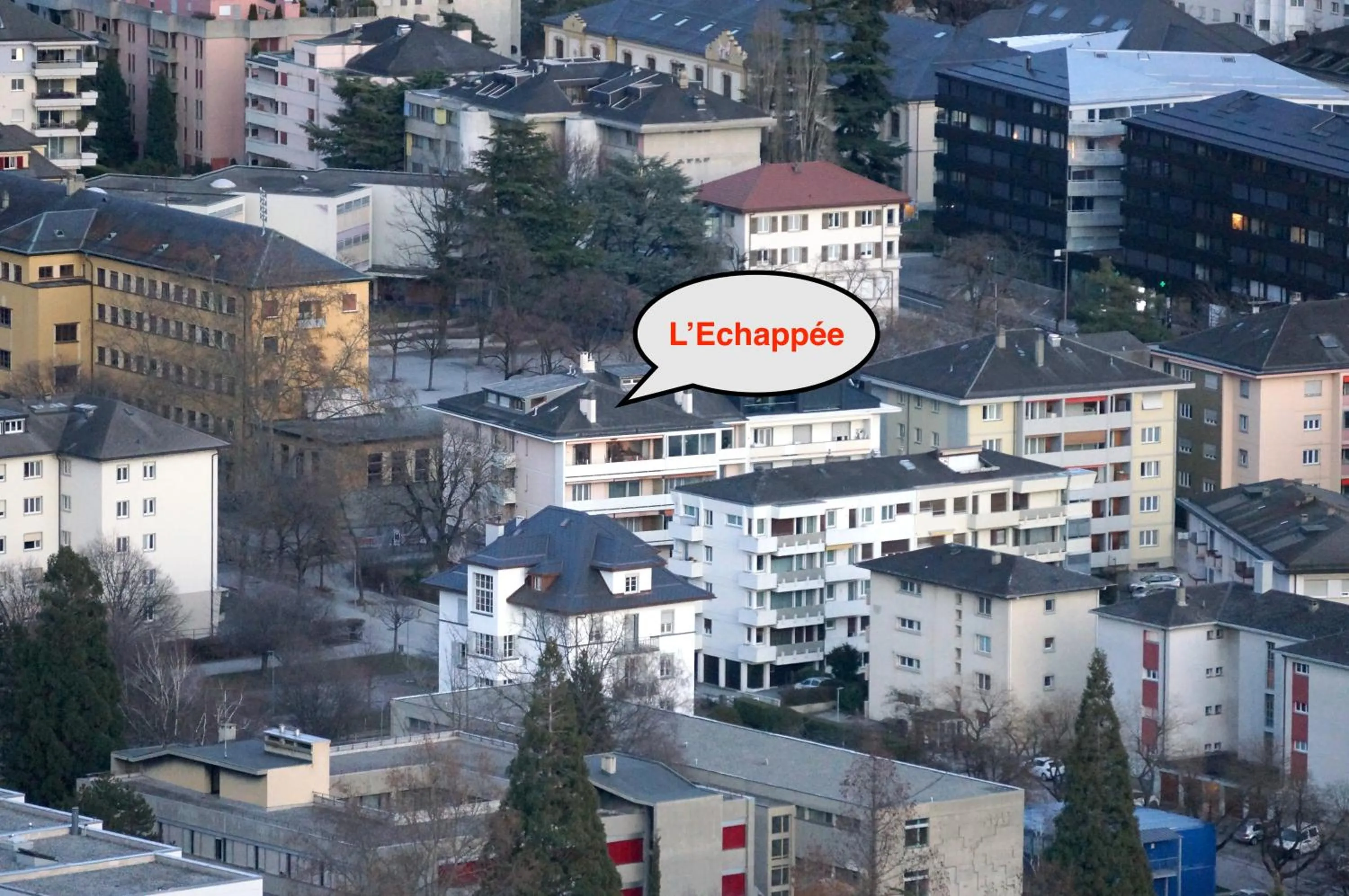 Bird's eye view in L'Echappée -B&B-