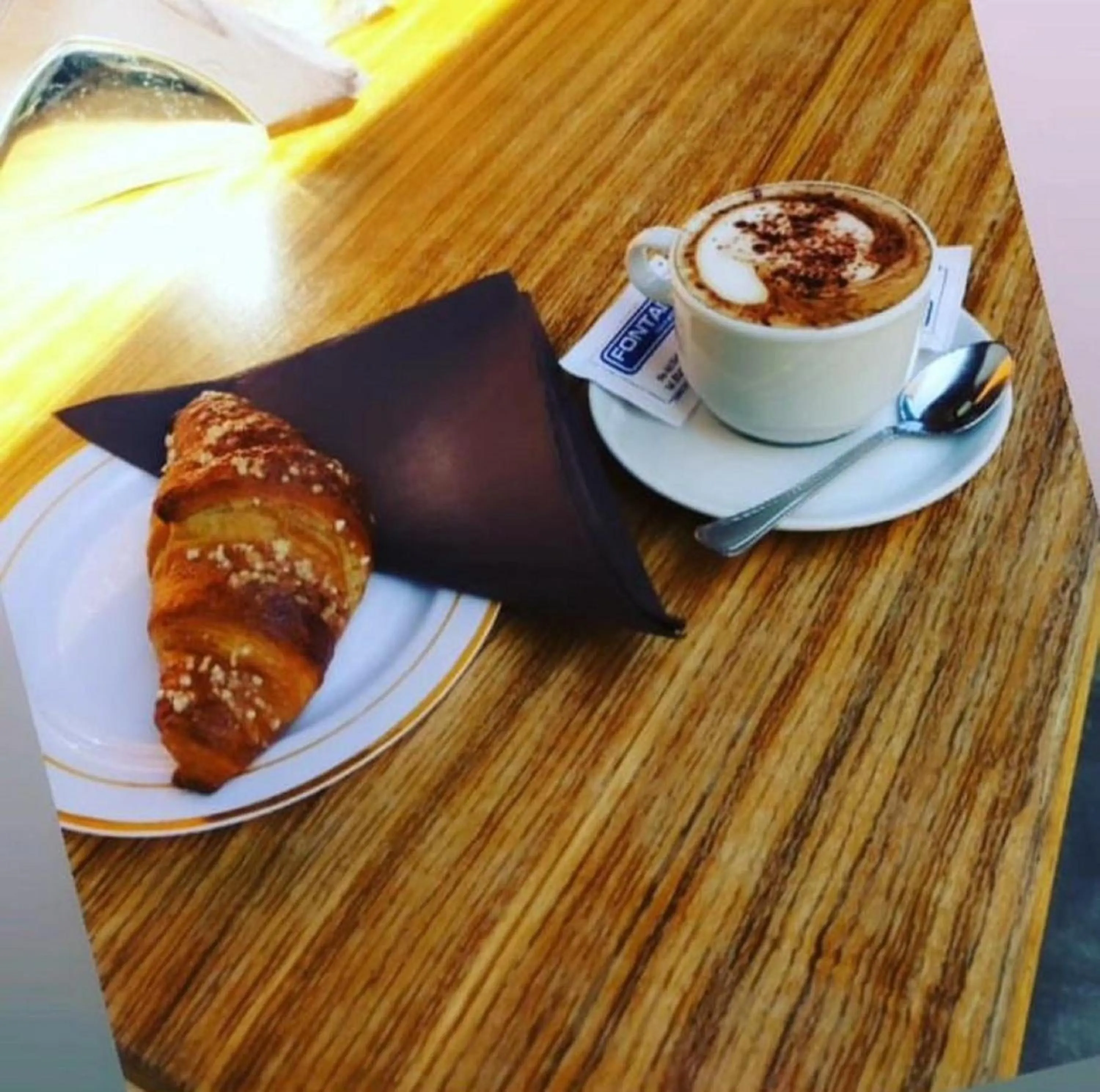 Restaurant/places to eat in San Luigi - Rooms & Apartments