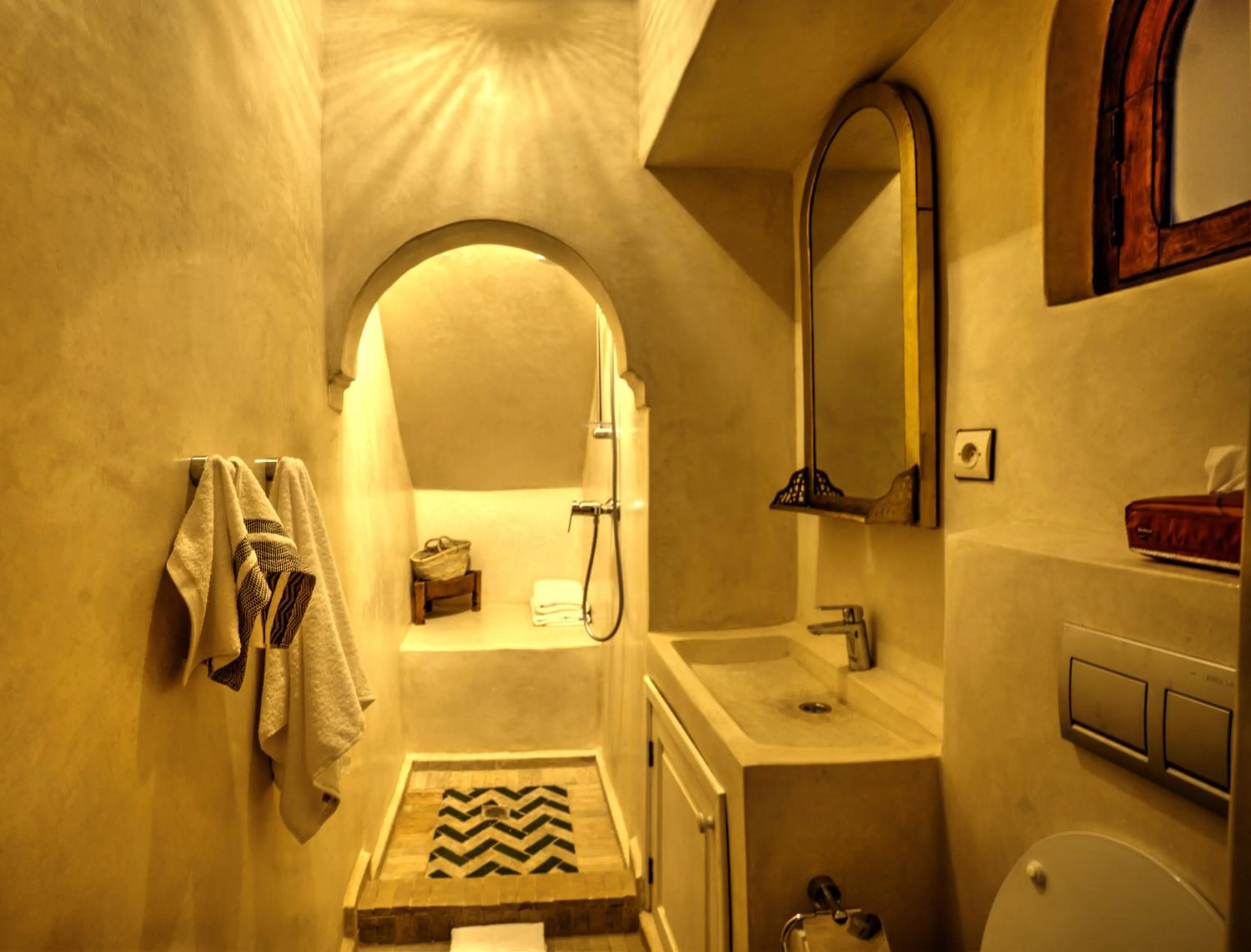Bathroom in Riad Aventurine