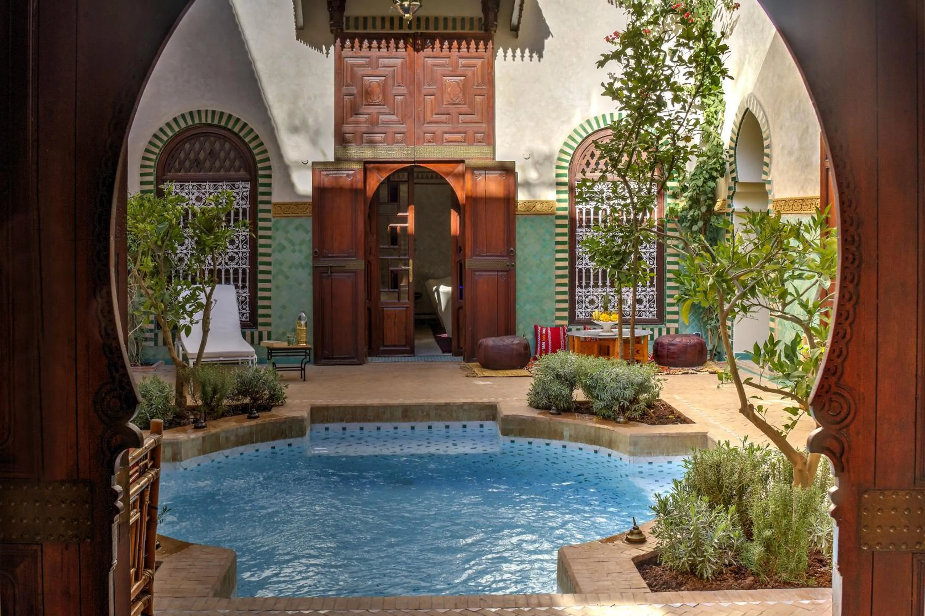 Swimming pool in Riad Aventurine