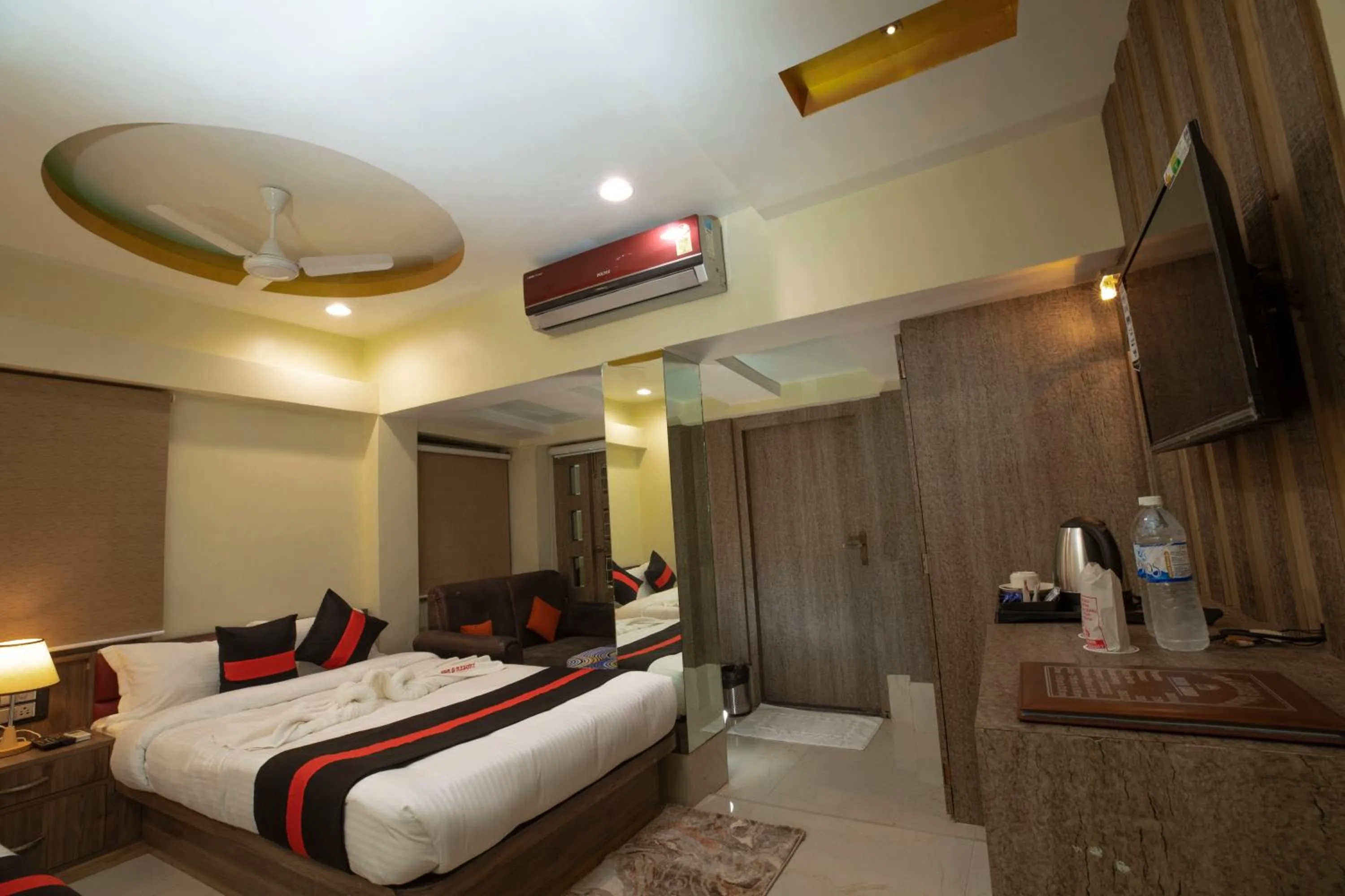 Bedroom, Bed in Snehamaya Spa & Resort