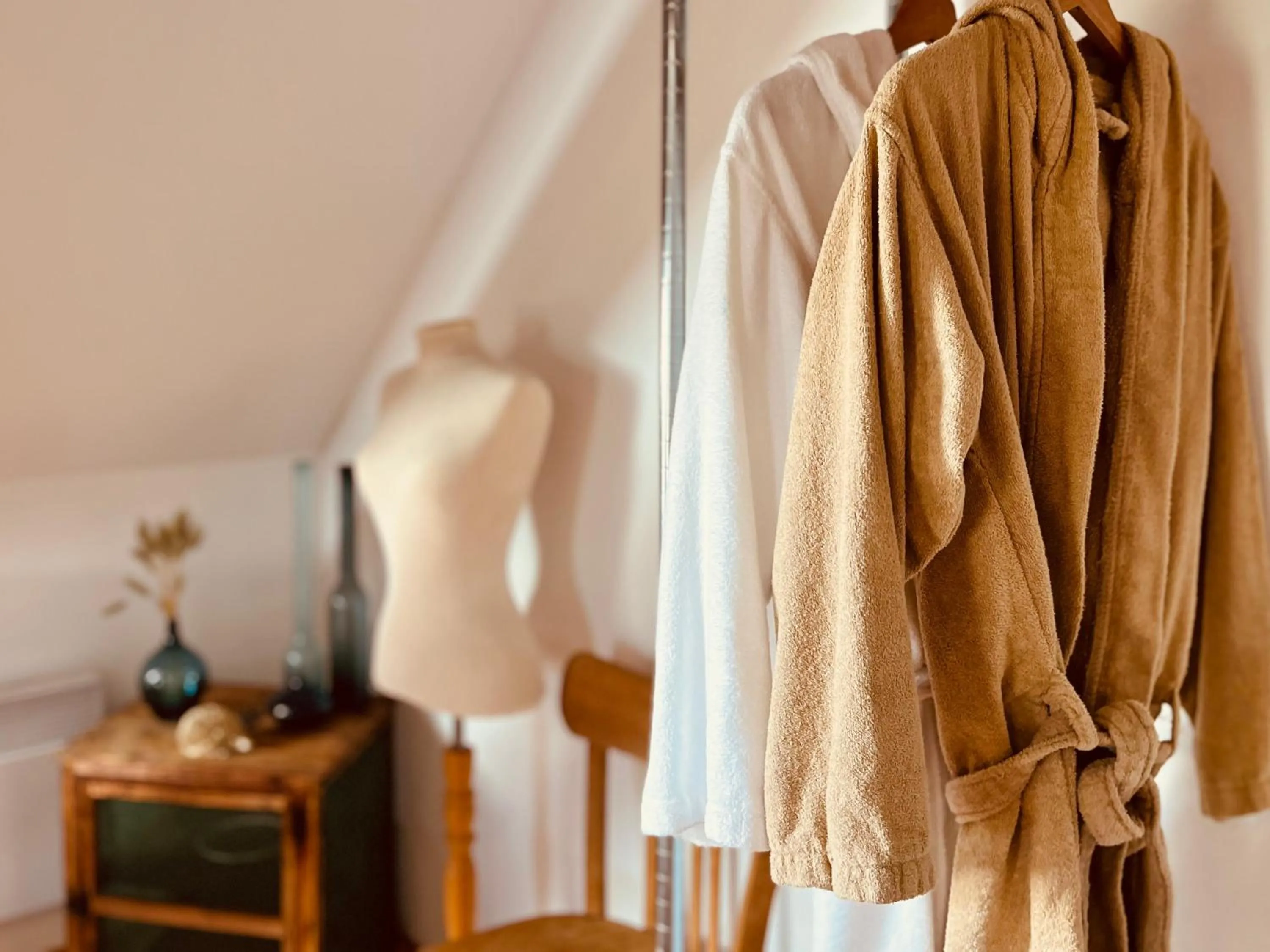 wardrobe in chambres d'hôtes Domaine les Grands Pérons