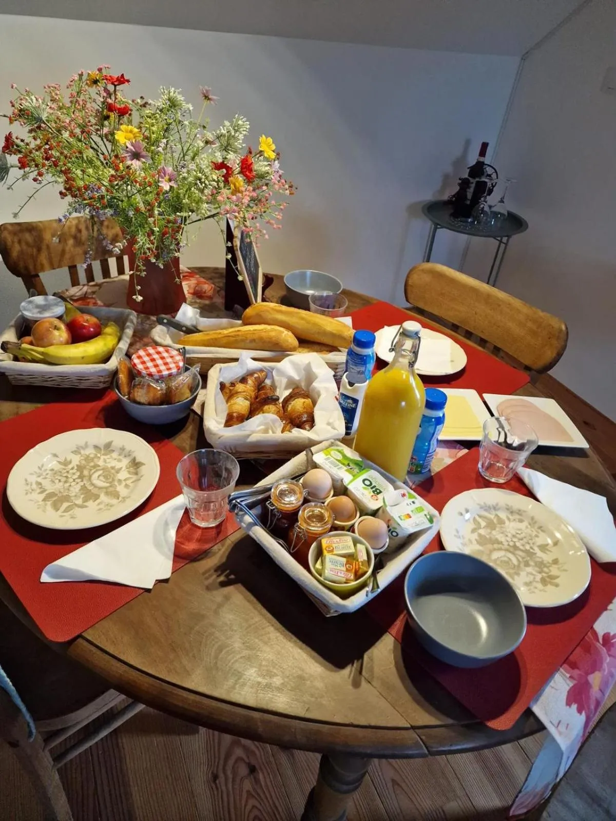 Breakfast in chambres d'hôtes Domaine les Grands Pérons