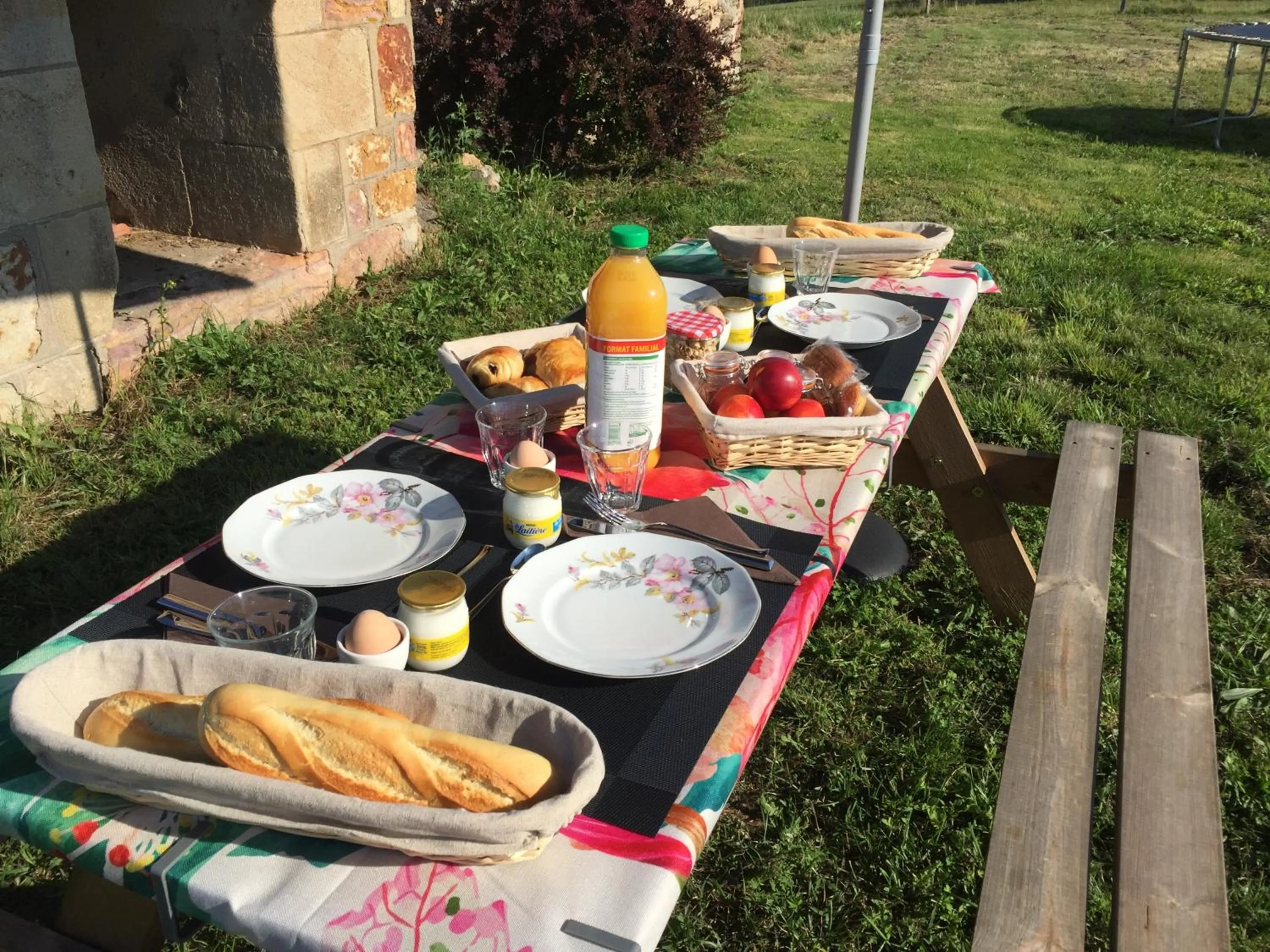 Summer in chambres d'hôtes Domaine les Grands Pérons