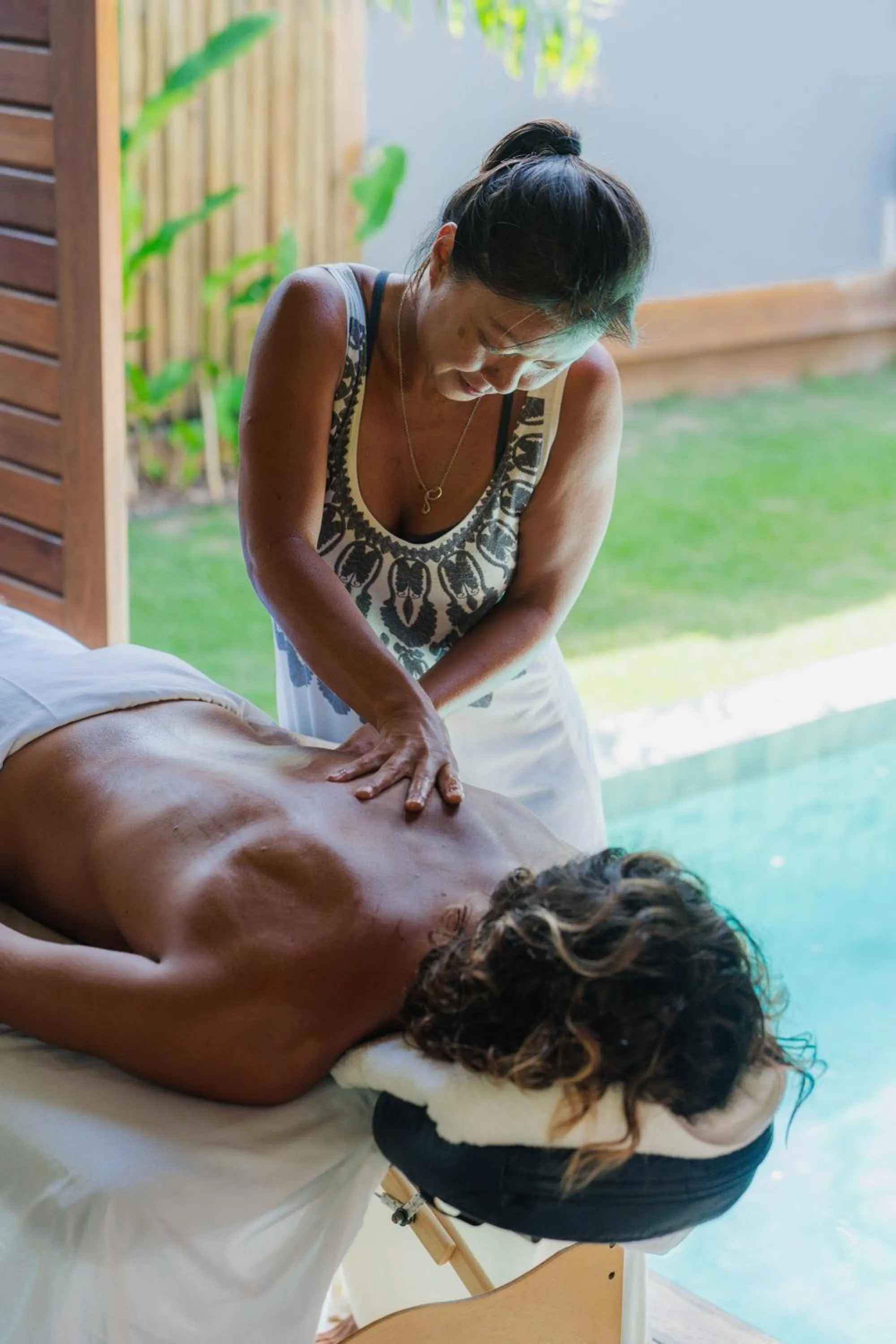 Massage in Villa Kandui Boutique Hotel e Beach Lounge