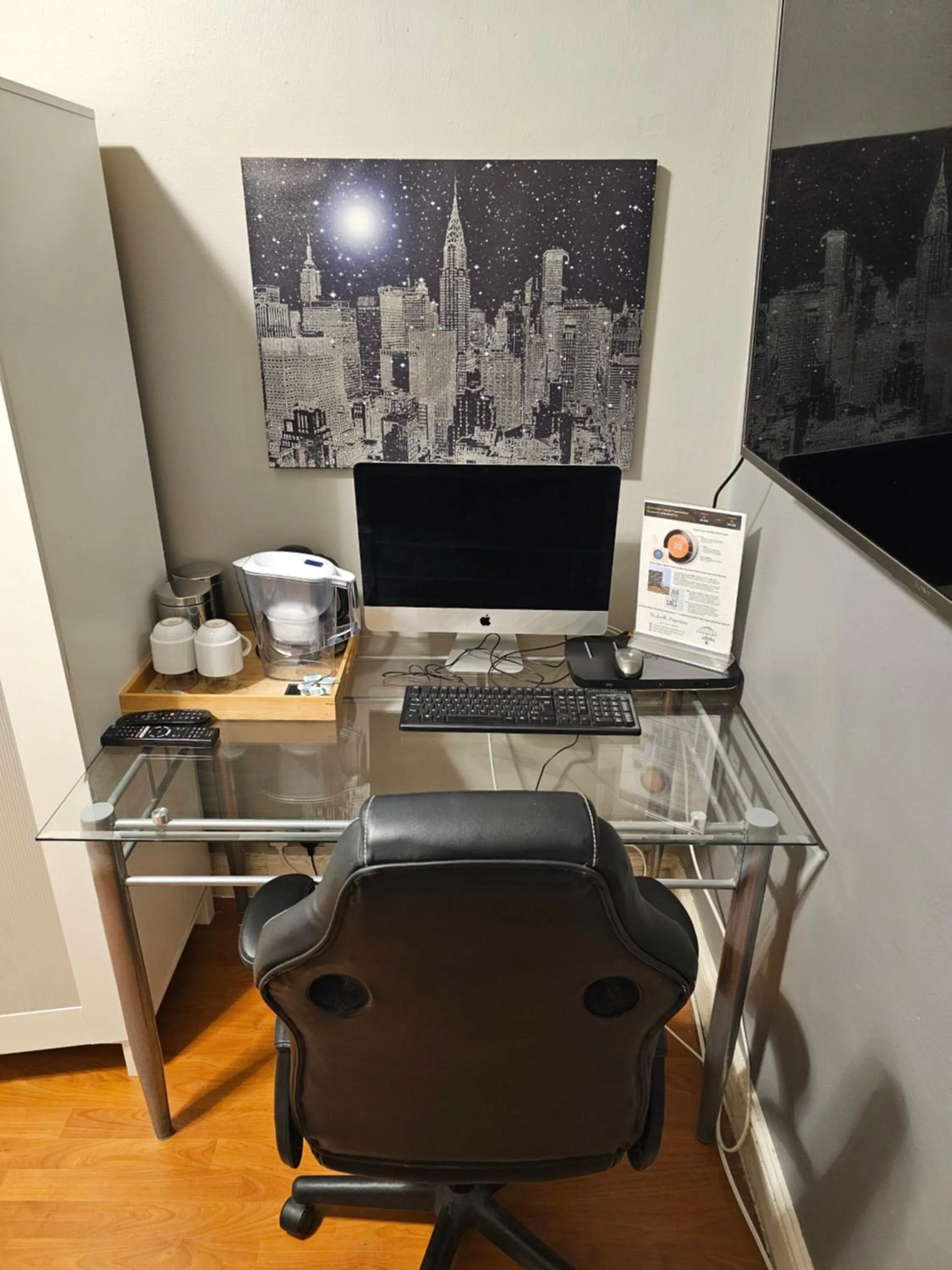 TV and multimedia in Umbrella Properties London Excel