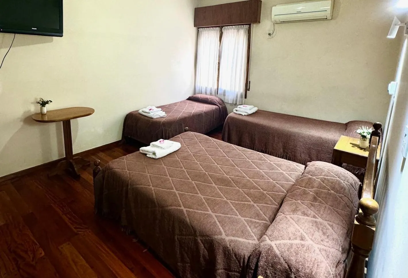 Bed in Hotel Villa Inés Mendoza