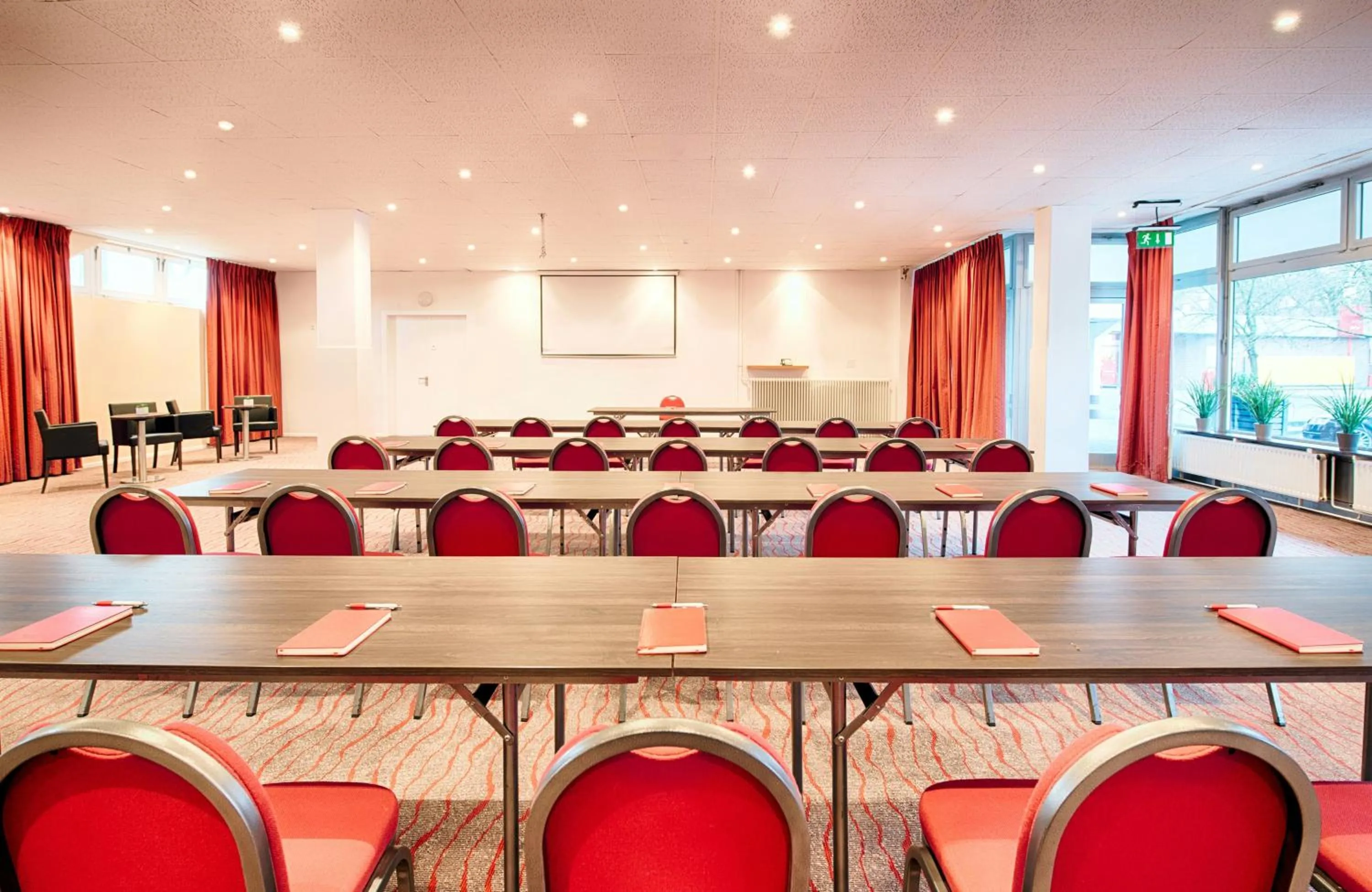 Meeting/conference room in Leonardo Hotel Hamburg Elbbrücken