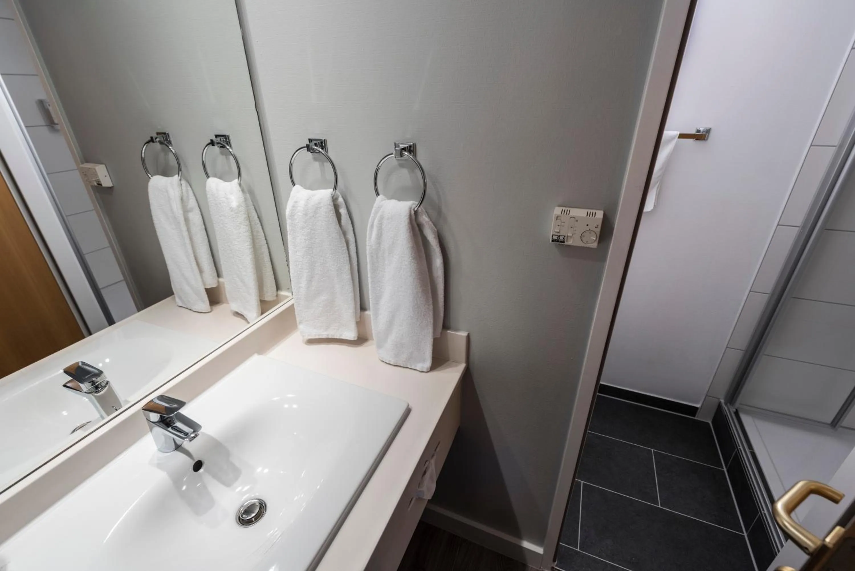 Toilet in Best Western Hotel Peine Salzgitter