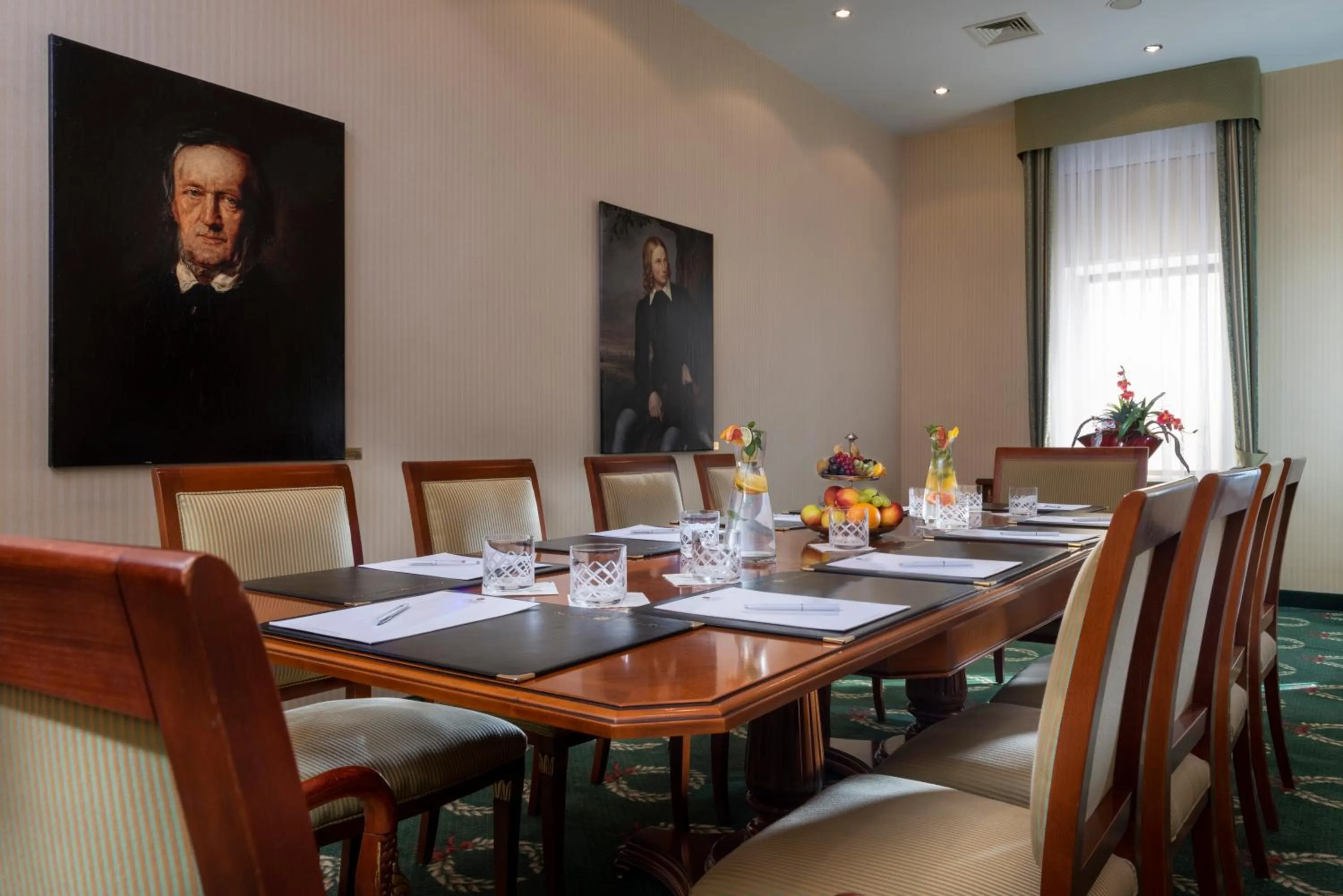 Meeting/conference room in Best Western Premier Grand Hotel Russischer Hof