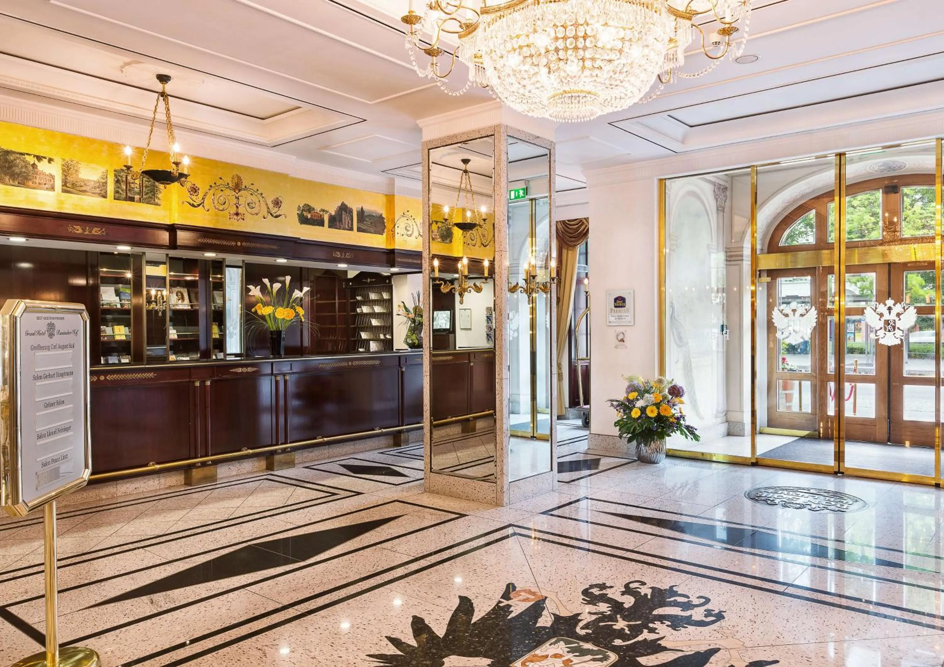 Lobby or reception in Best Western Premier Grand Hotel Russischer Hof