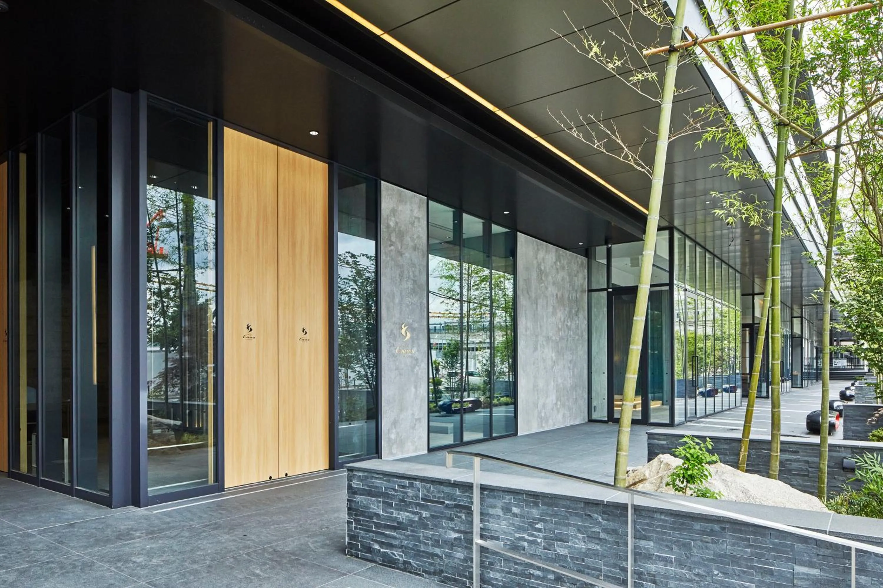 Facade/entrance in Hotel Emion Kyoto