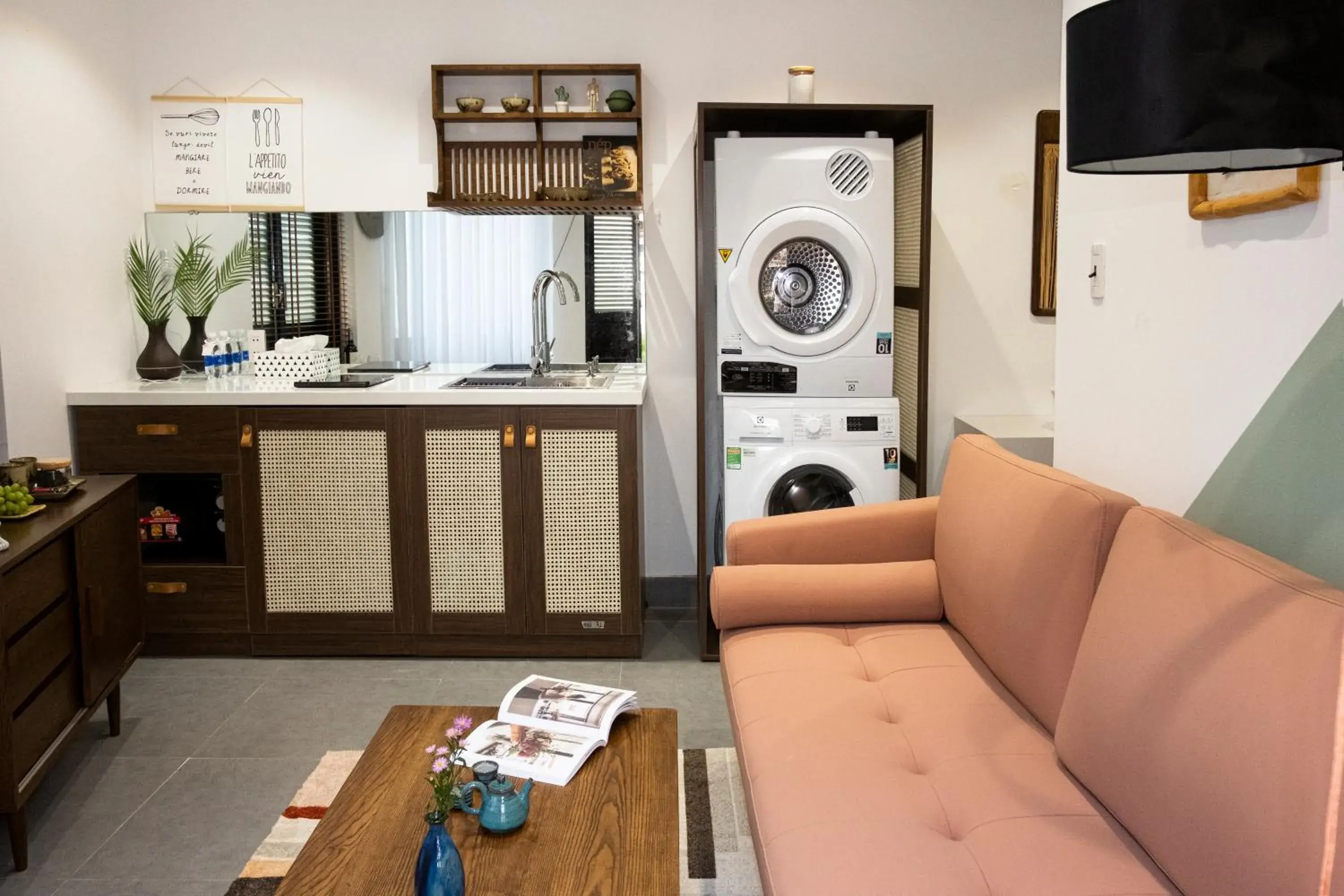 Standard One-Bedroom Apartment in Quang Vinh Apartment and Hotel Hoi An Standard One-Bedroom Apartment in Quang Vinh Apartment and Hotel Hoi An