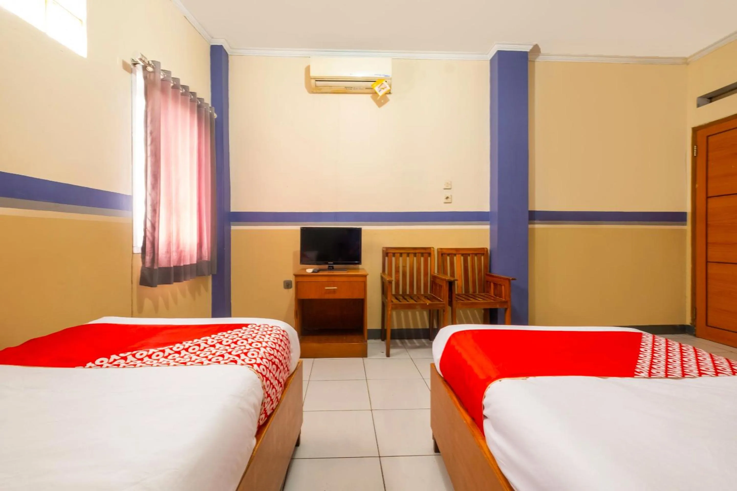 Bedroom, Bed in Hotel O Riau Near Gedung Sate Formerly Patradisa