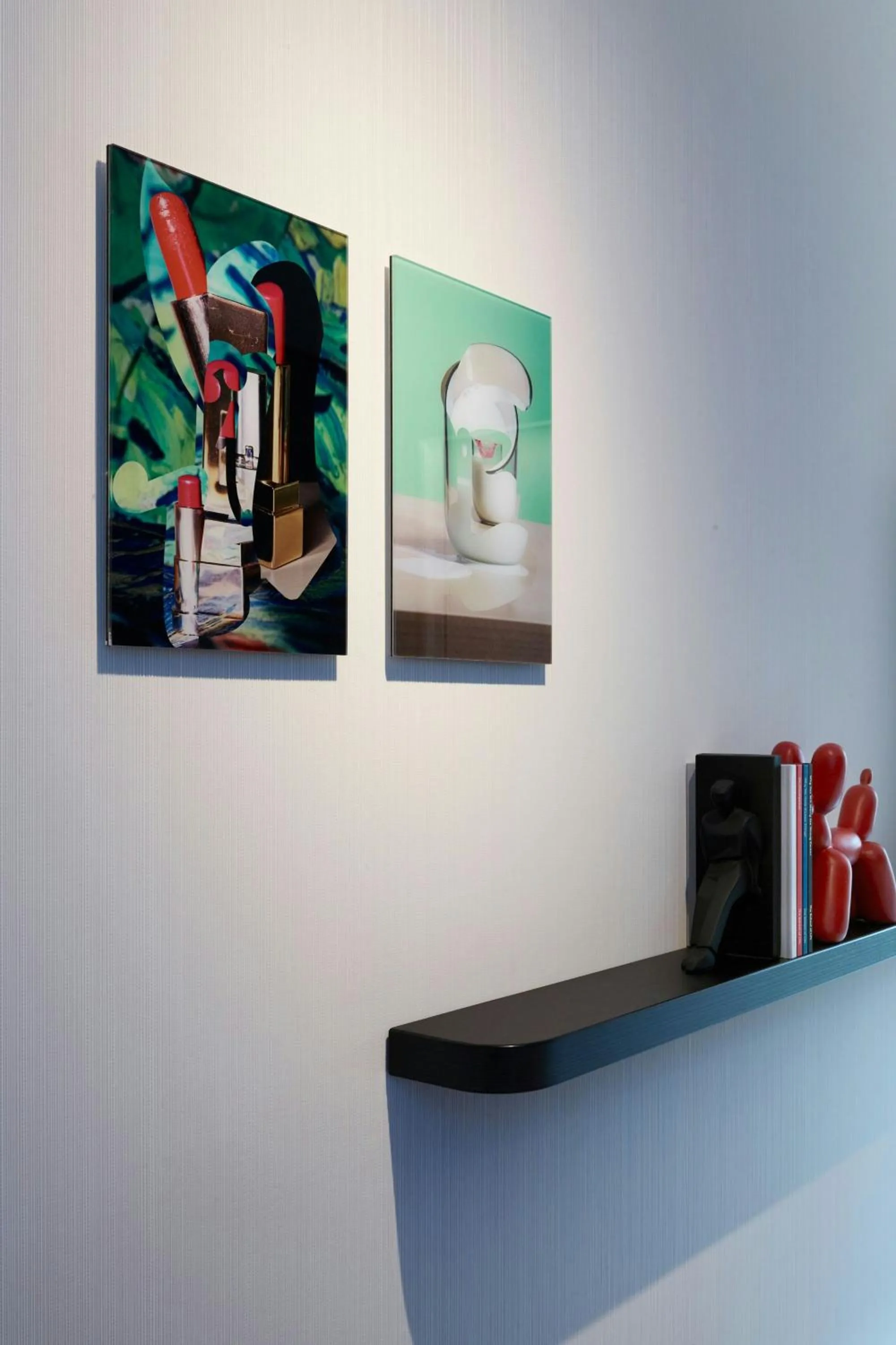 Bedroom in citizenM Geneva