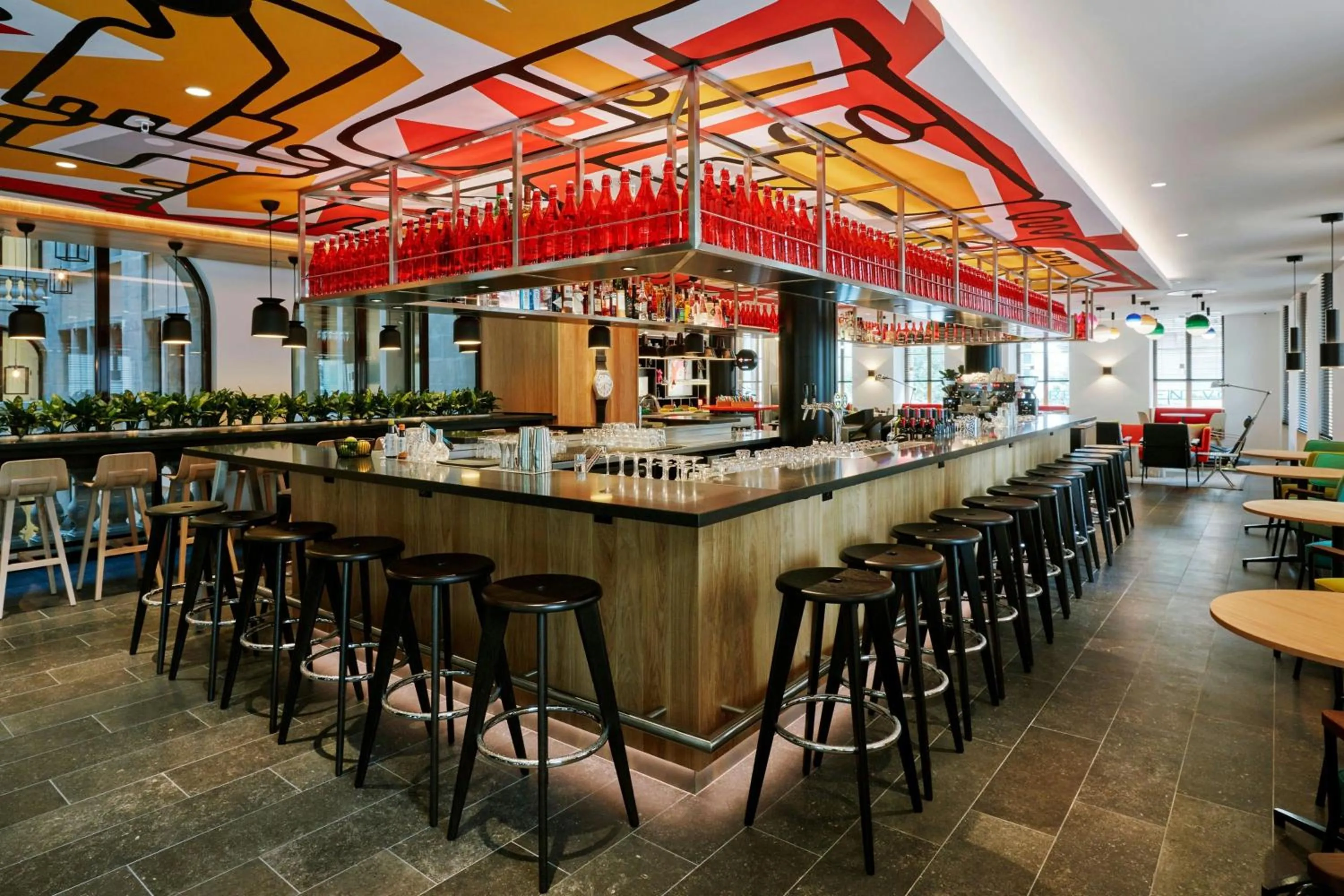 Restaurant/places to eat in citizenM Geneva
