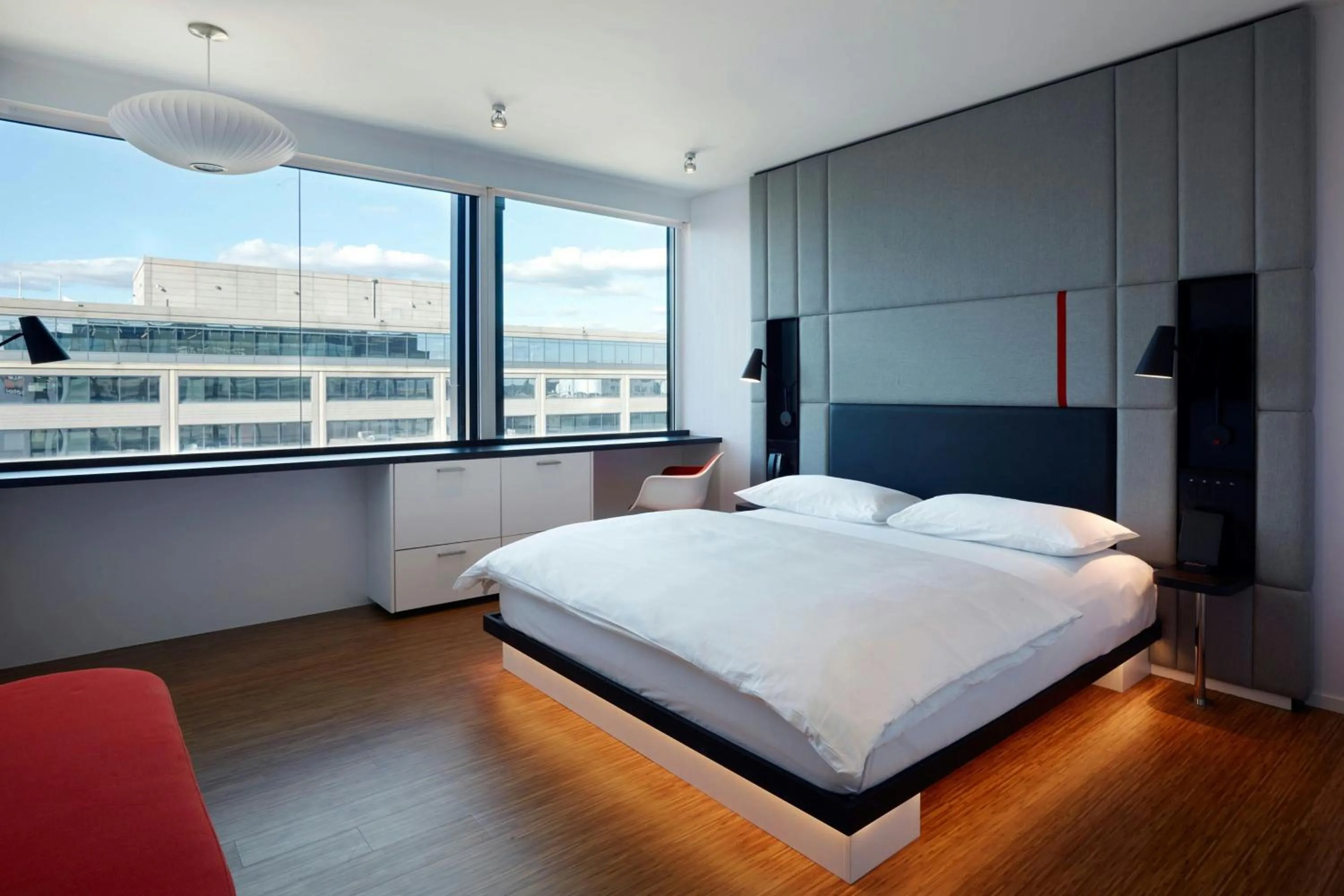 Bedroom, Bed in citizenM Washington Capital