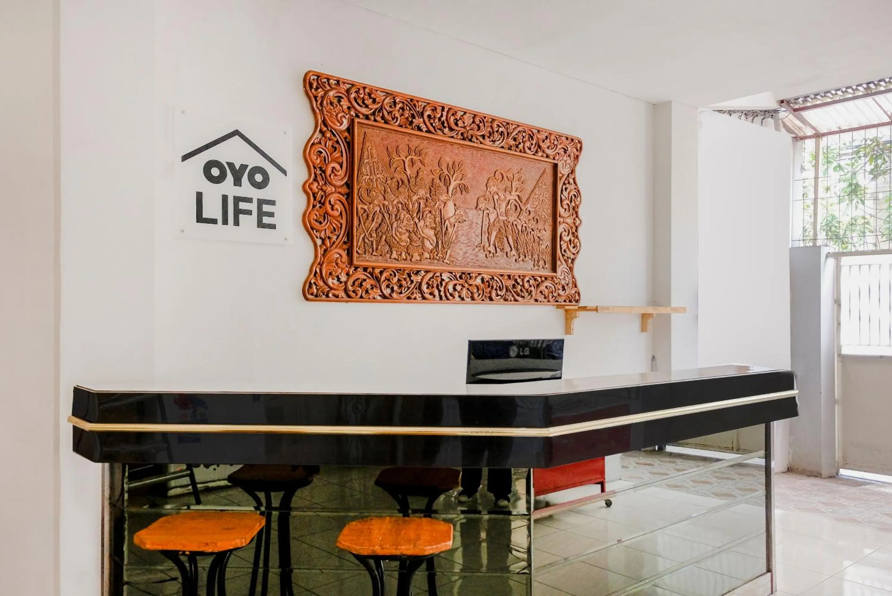 Lobby or reception in OYO Life 2760 Kost Simpang Borobudur 47