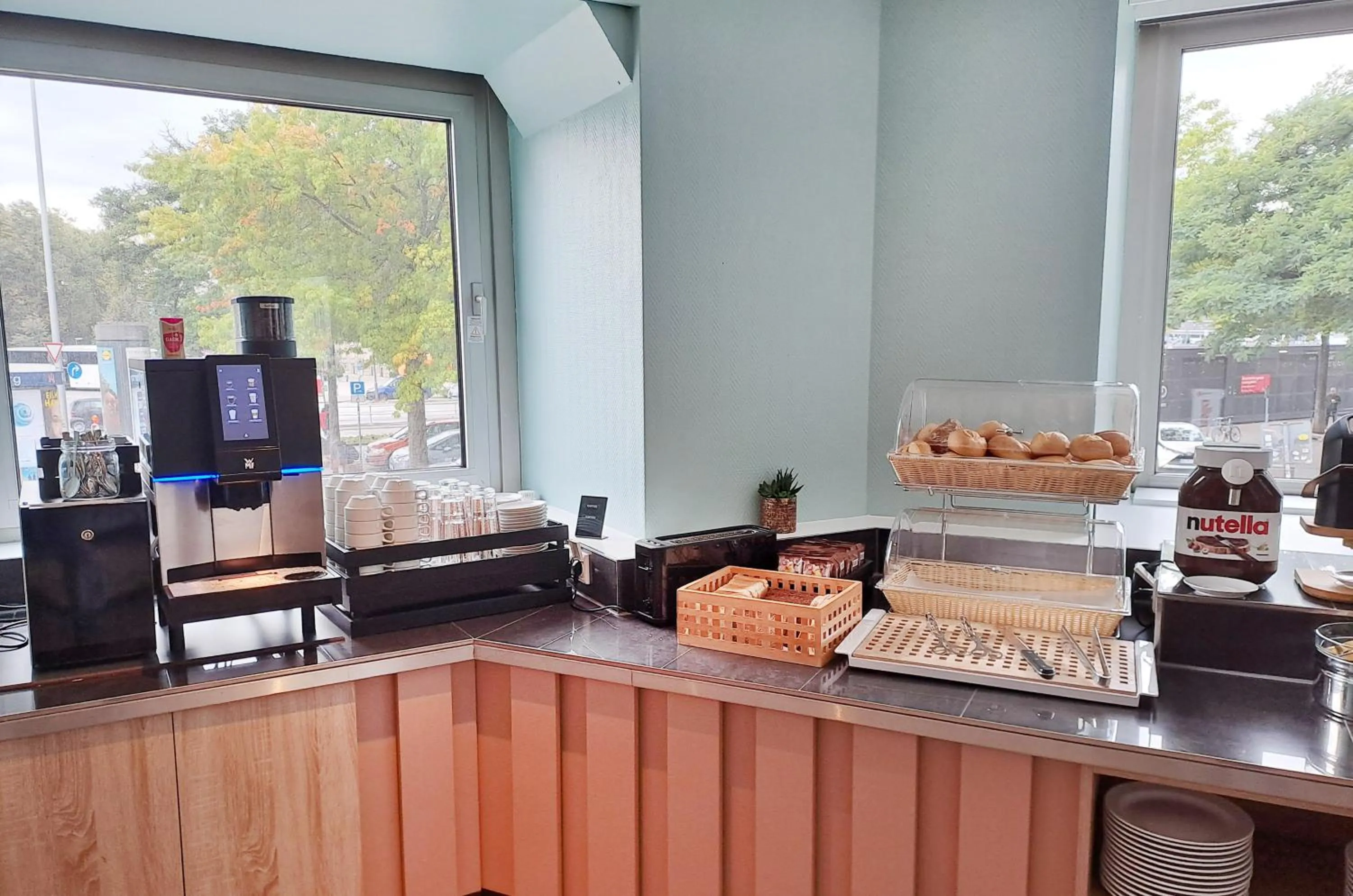 Breakfast in Garner Hotel Hamburg - Graf Moltke by IHG