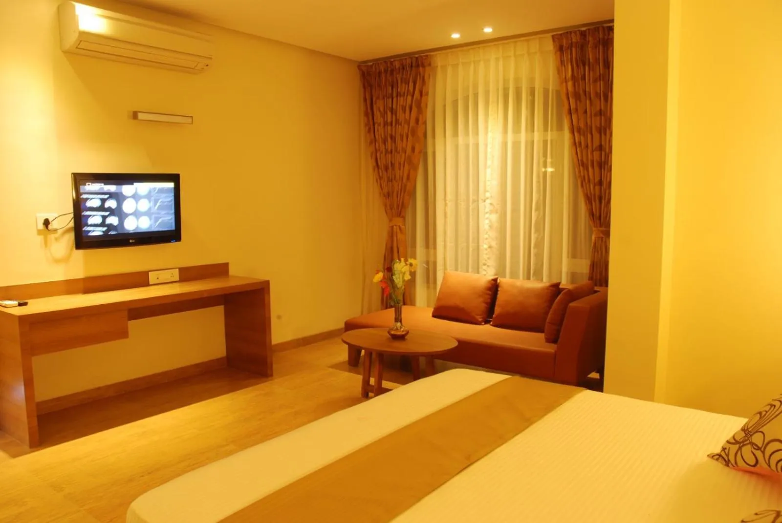 Bed in Hotel Rajtara