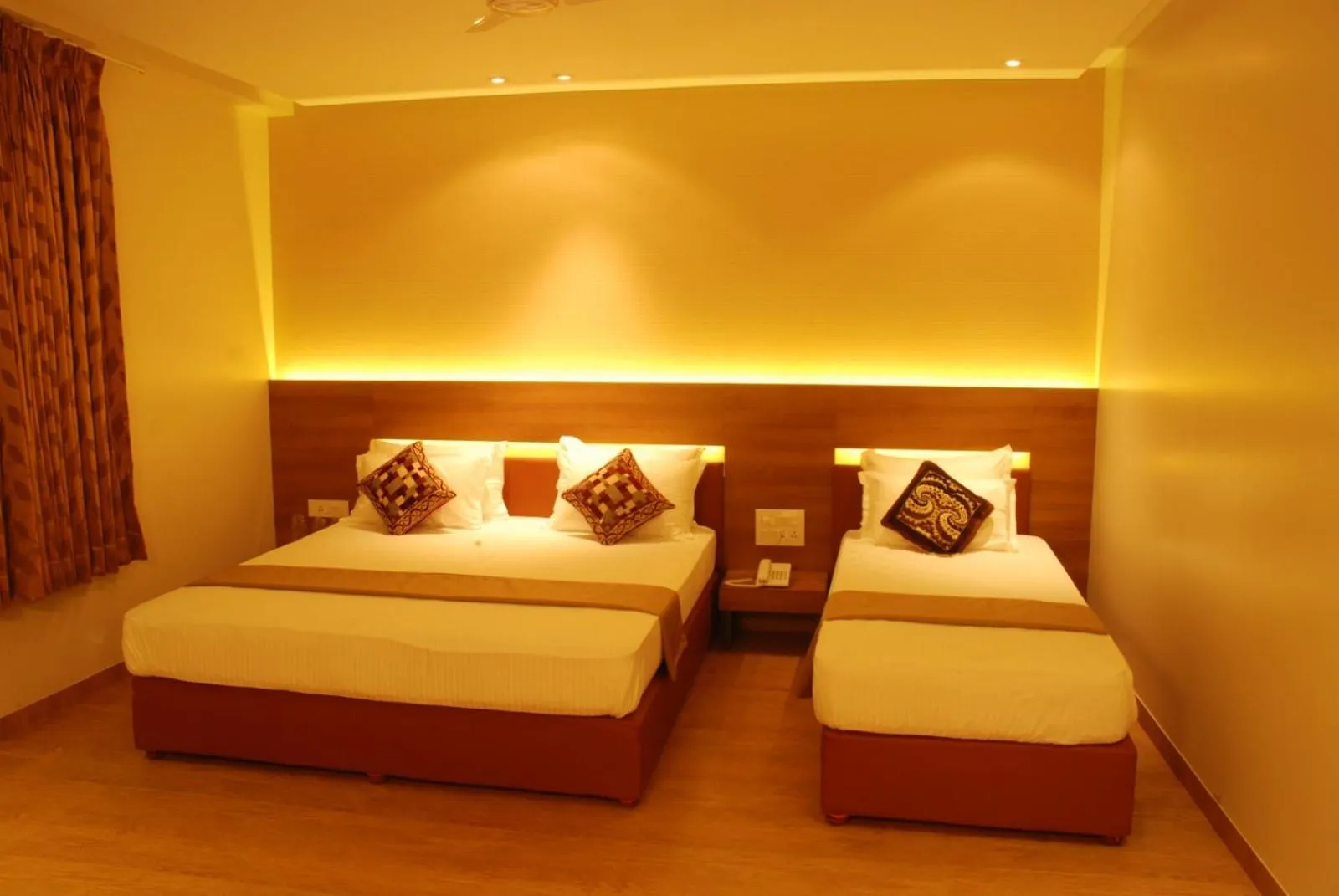 Bed in Hotel Rajtara