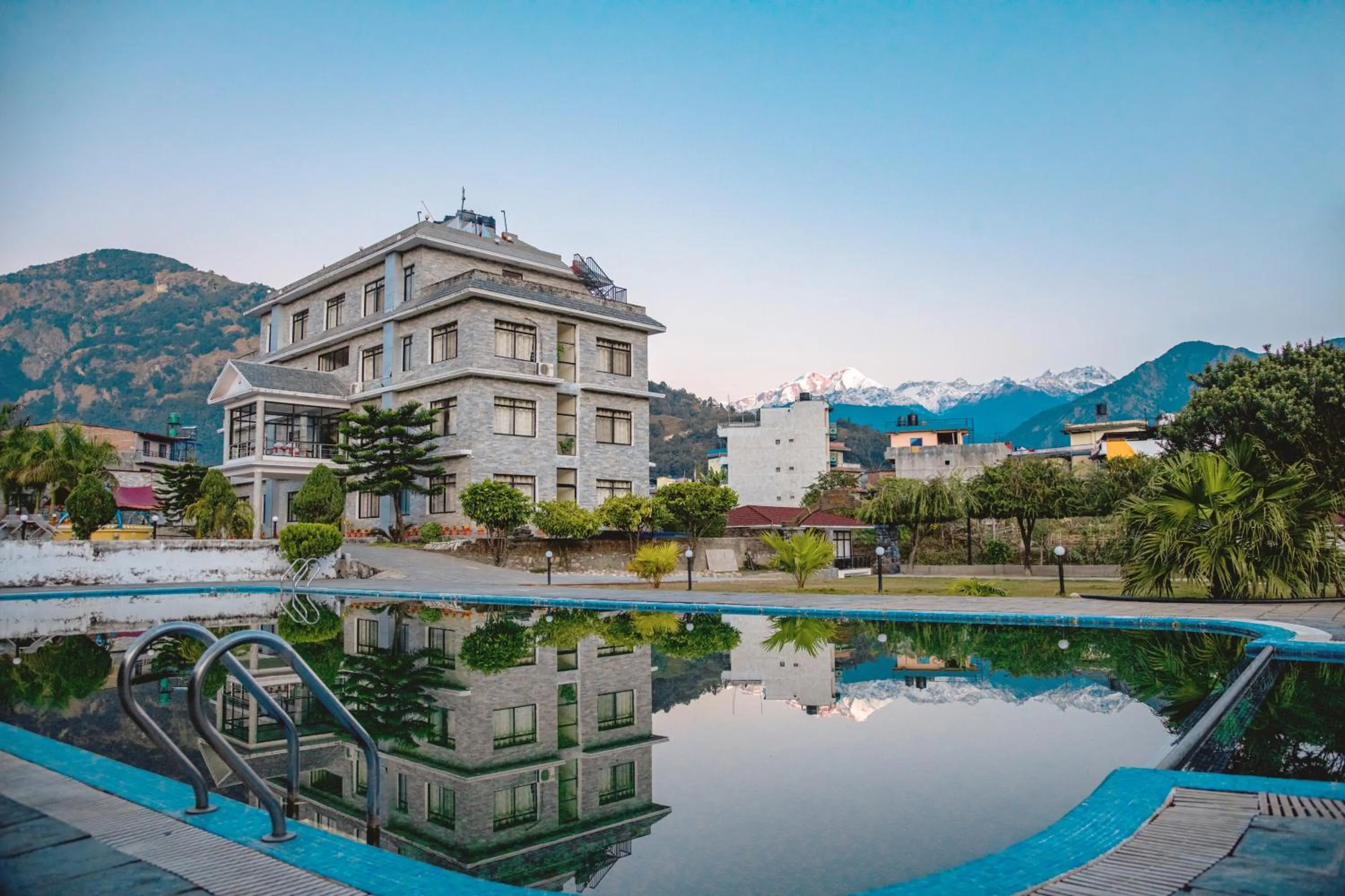 Mountain view in Gateway Himalaya Resort