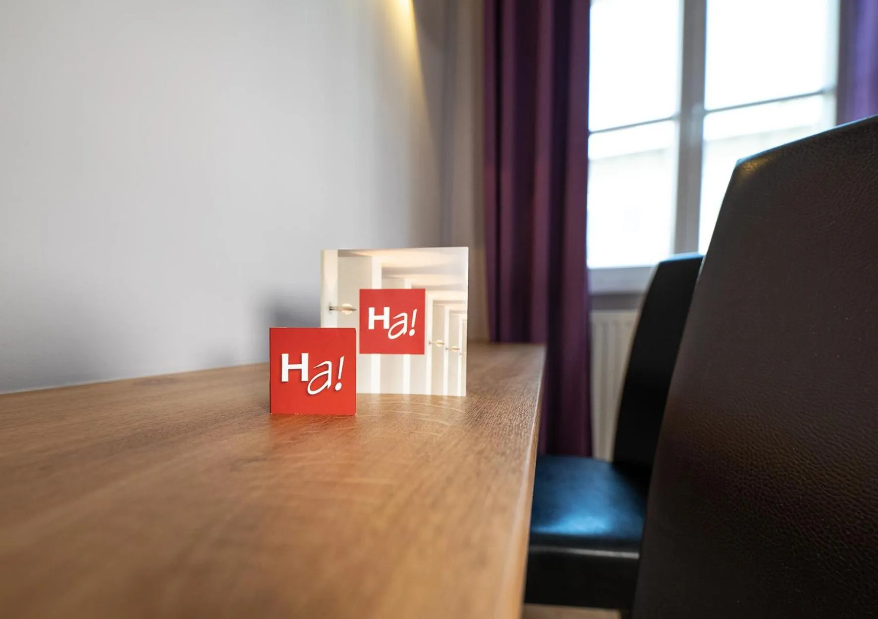 Decorative detail in Hotel Alexander