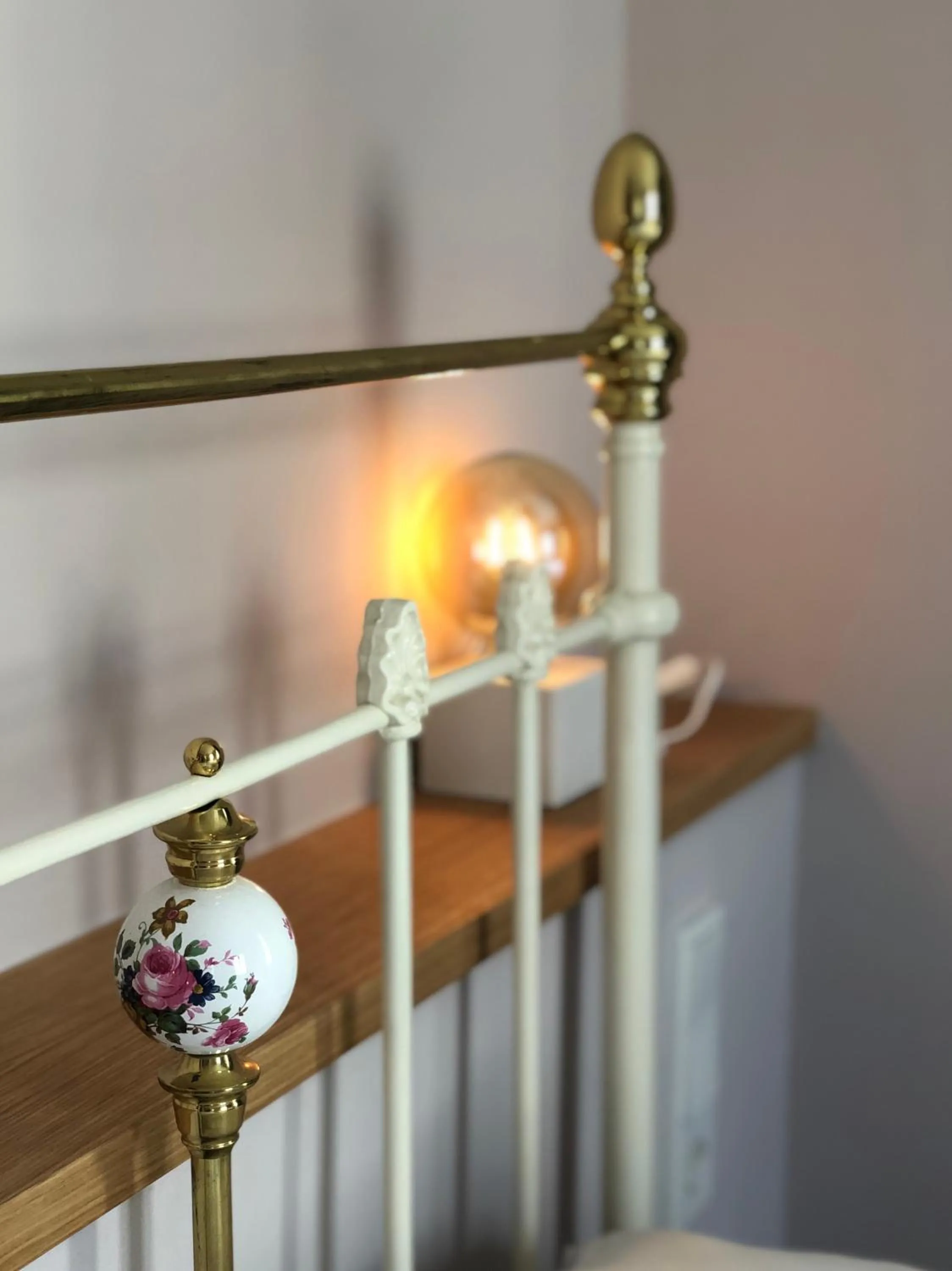 Decorative detail in Hotel Alexander