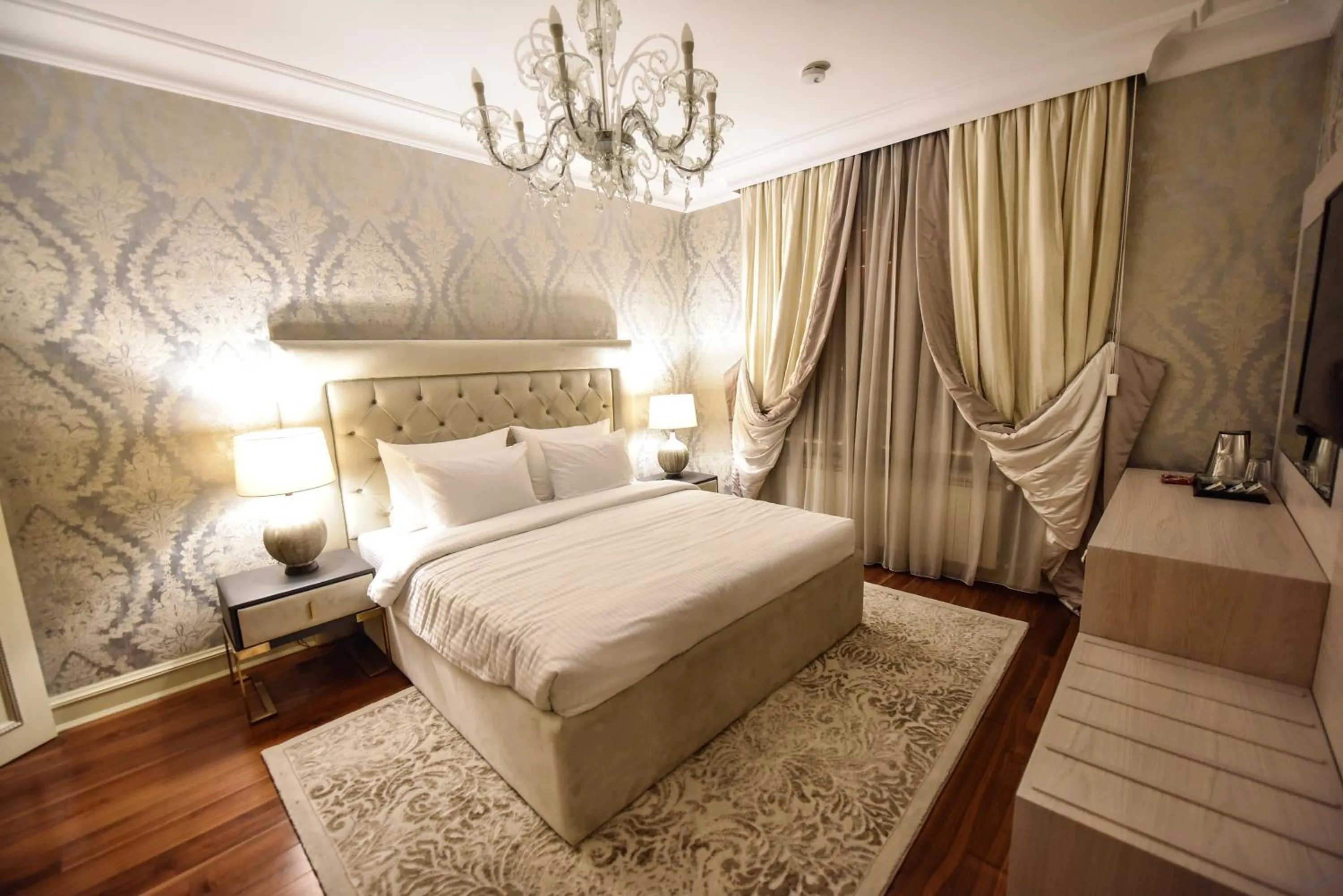 Bed in Eclat Luxury Hotel