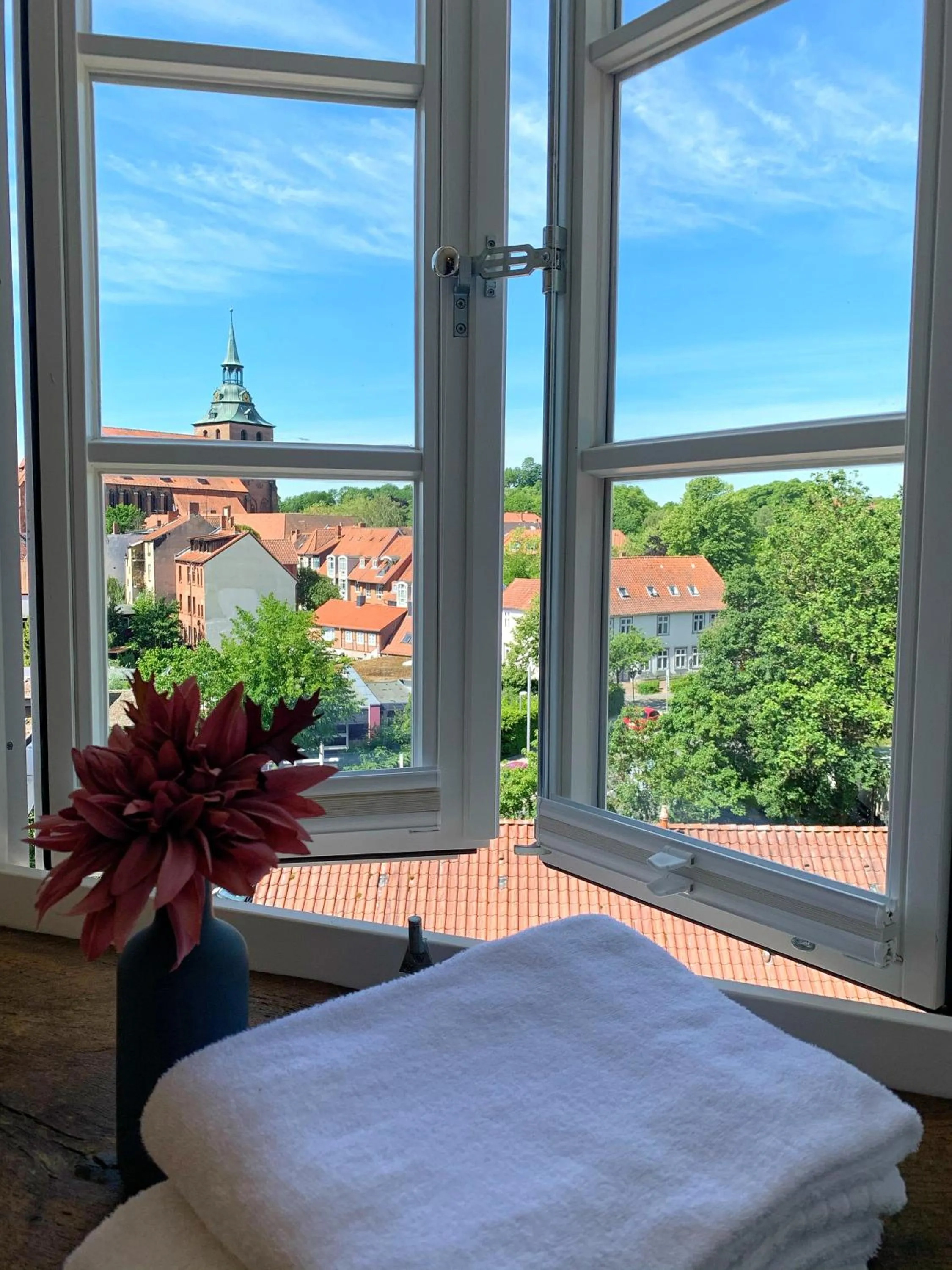 Nearby landmark, Bed in Wyndberg