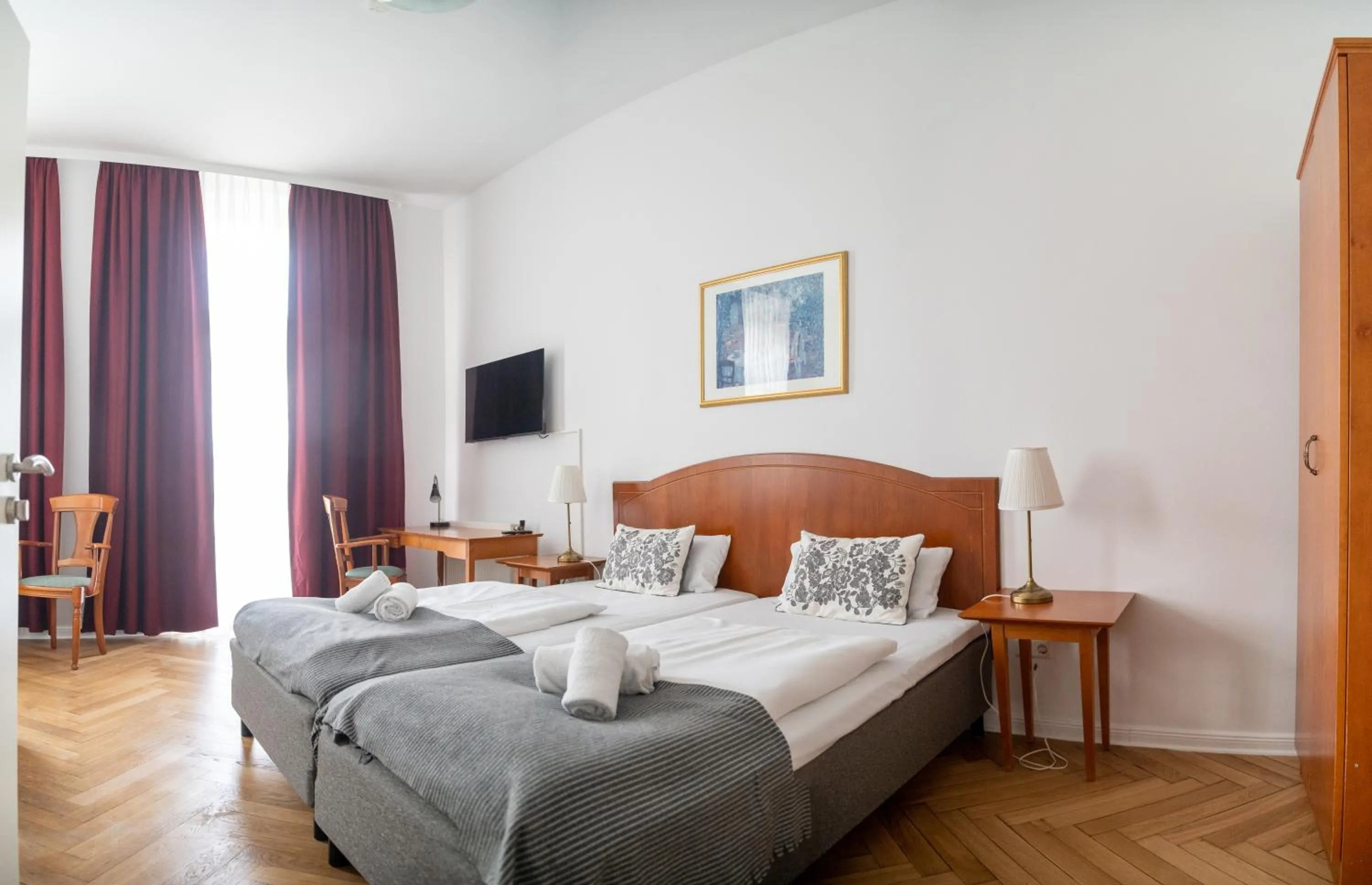 TV and multimedia, Bed in Safestay Berlin Kurfurstendamm