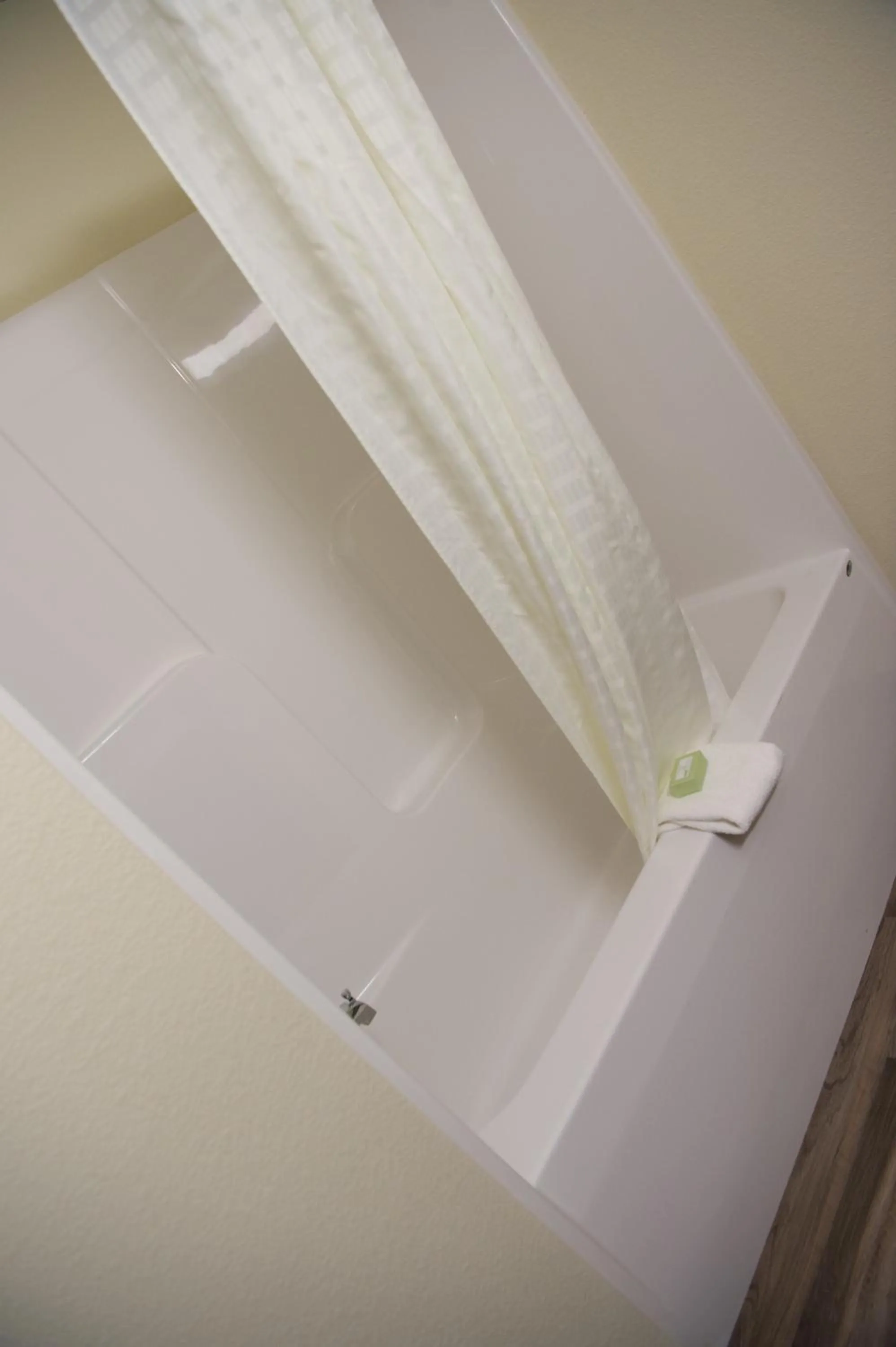 Shower in Cobblestone Inn & Suites - Forest City