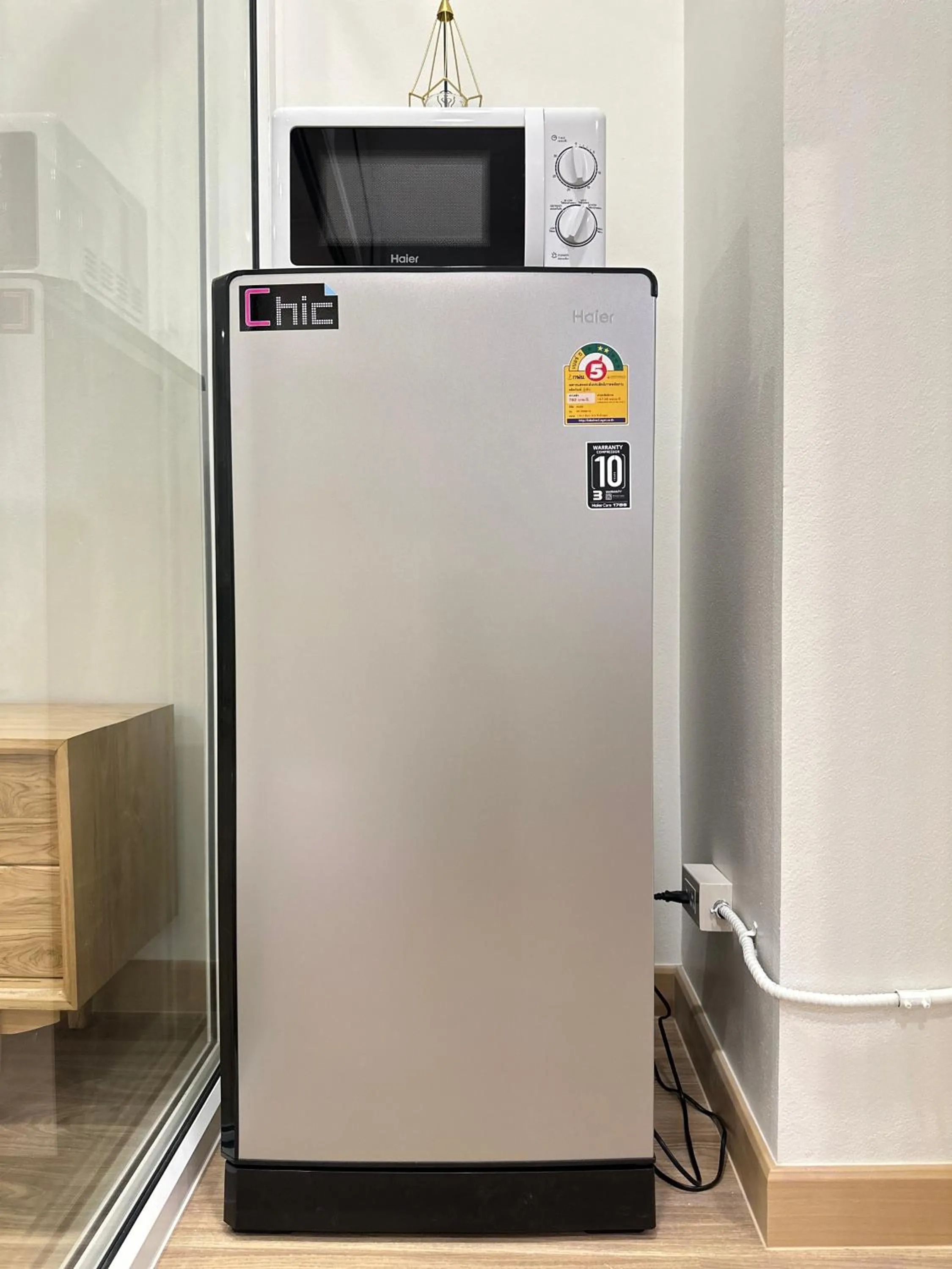 Dining area in PaperPlaneCNX @ Haiya - 3 Storey Flowery Loft