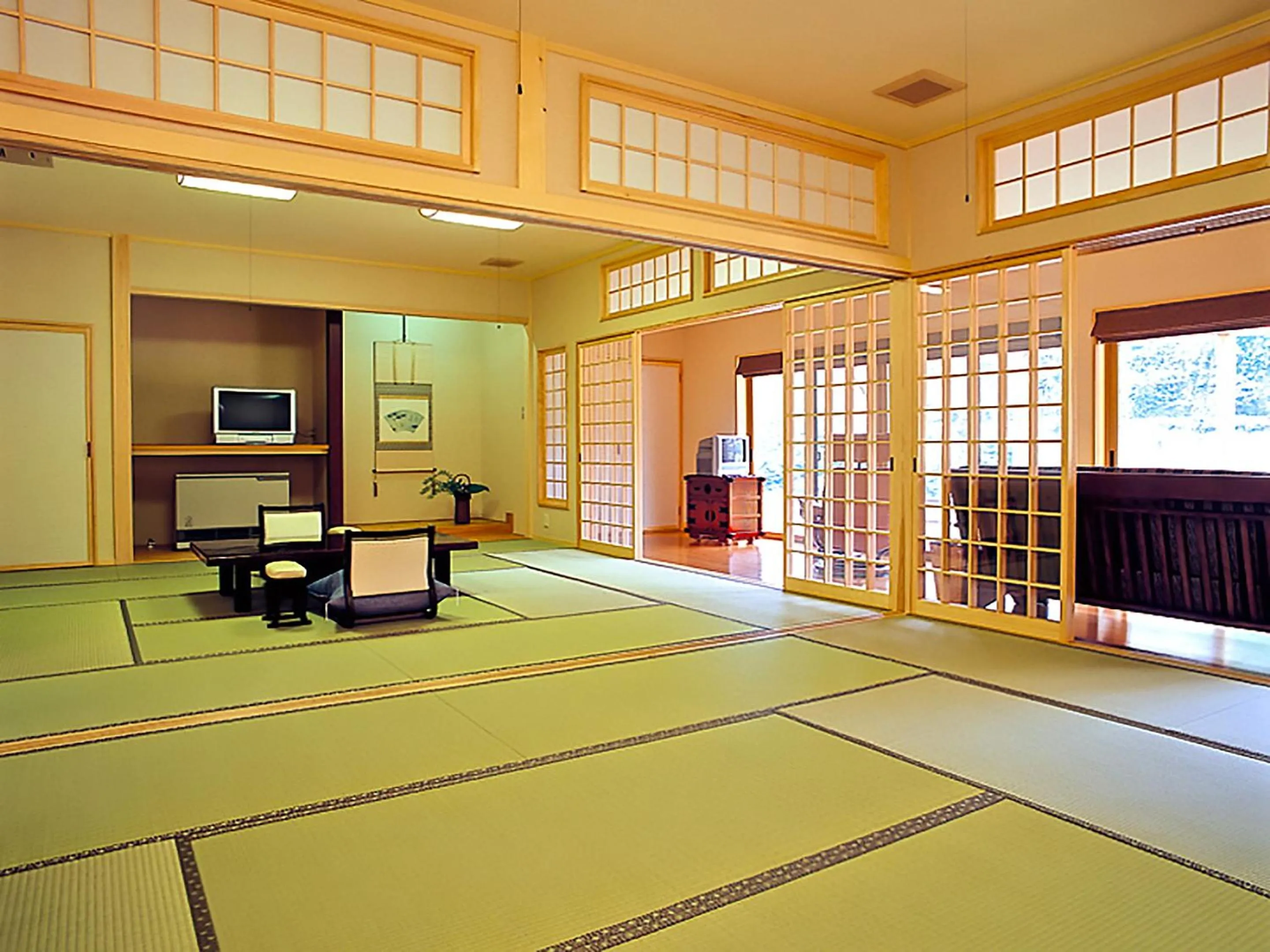Photo of the whole room in Takanosukan