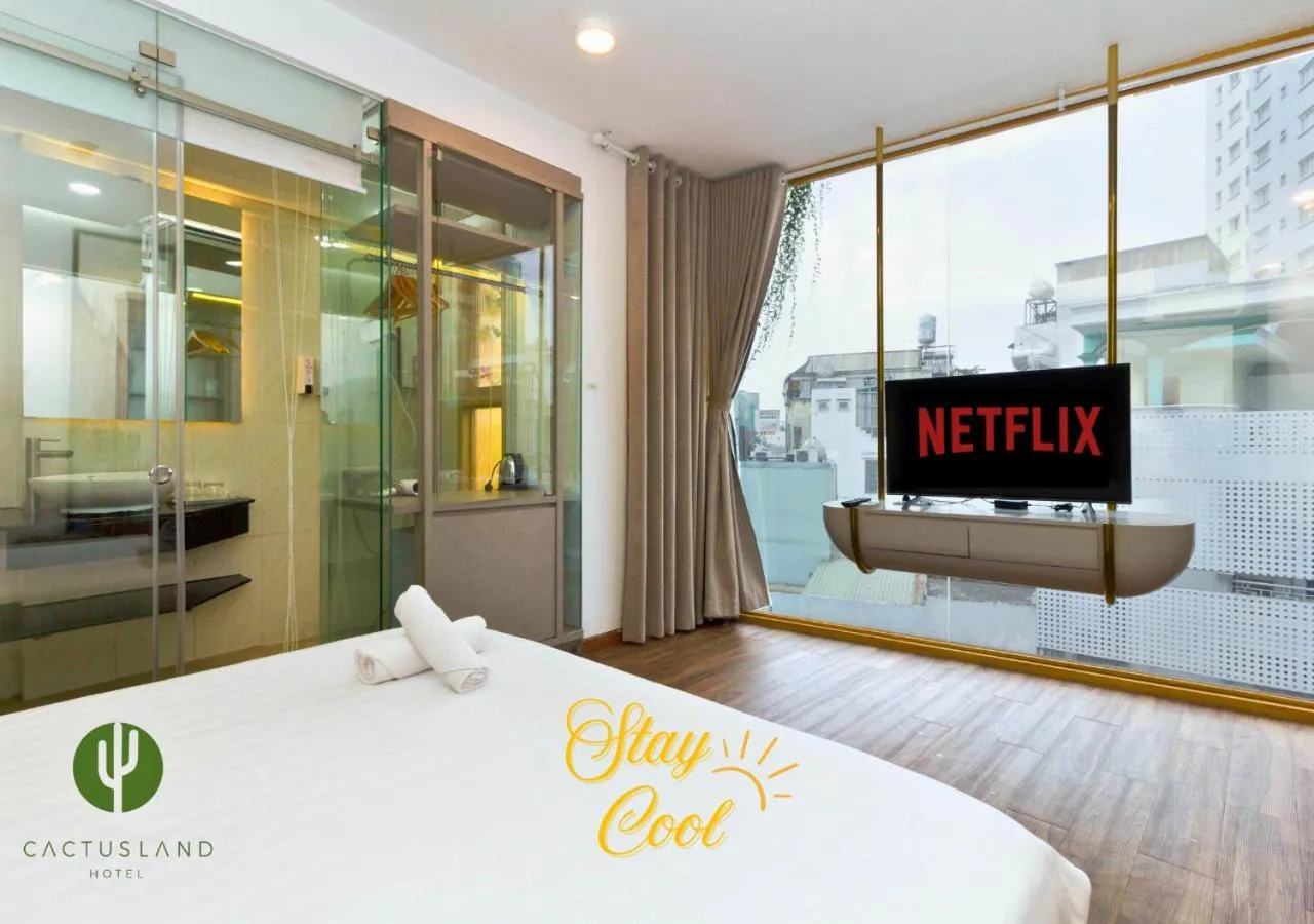 room service, Bed in Cactusland Boutique Hotel